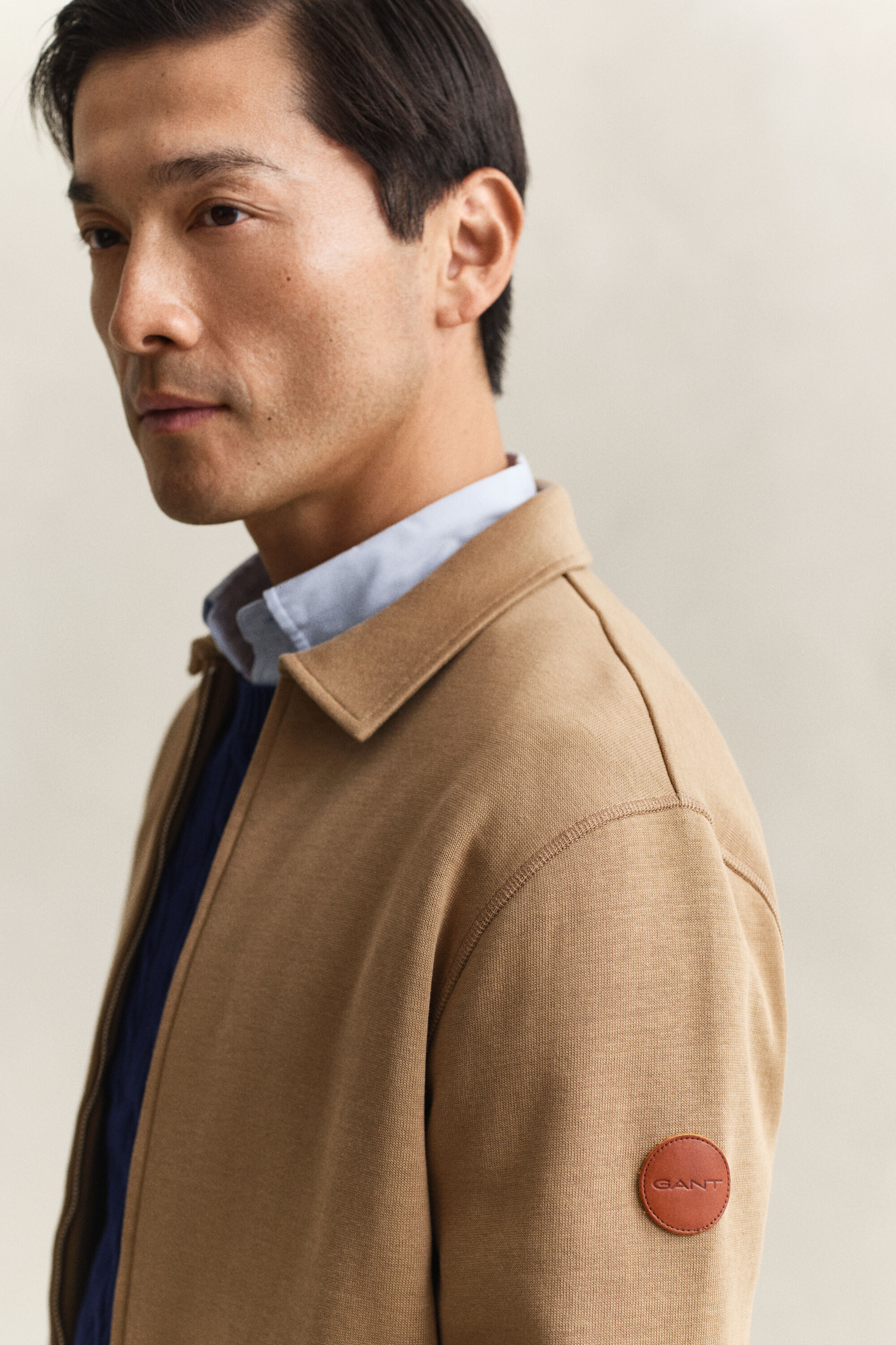 Sweatjacke mit Reißverschluss aus Romanit