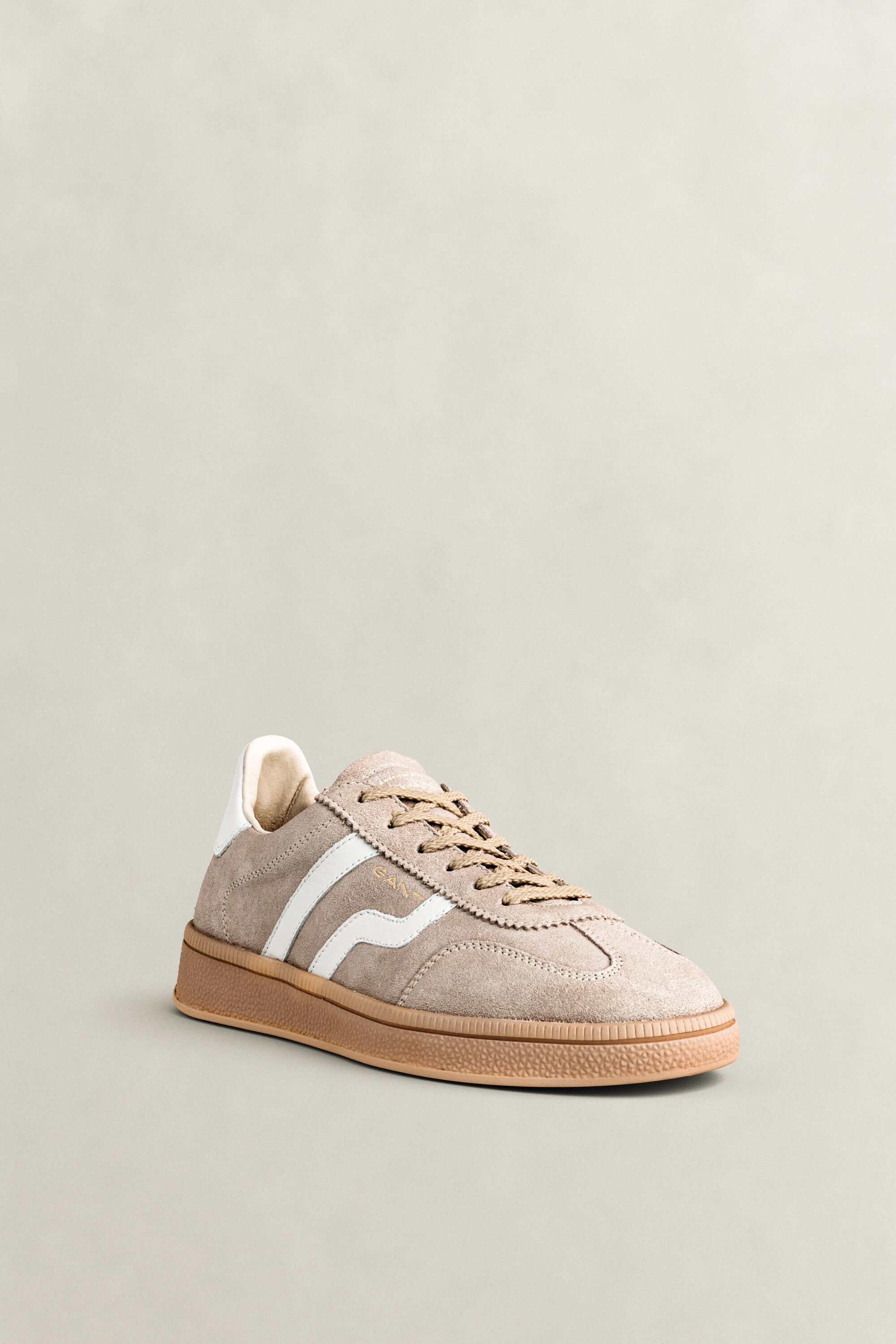 Cuzima Sneaker aus Veloursleder