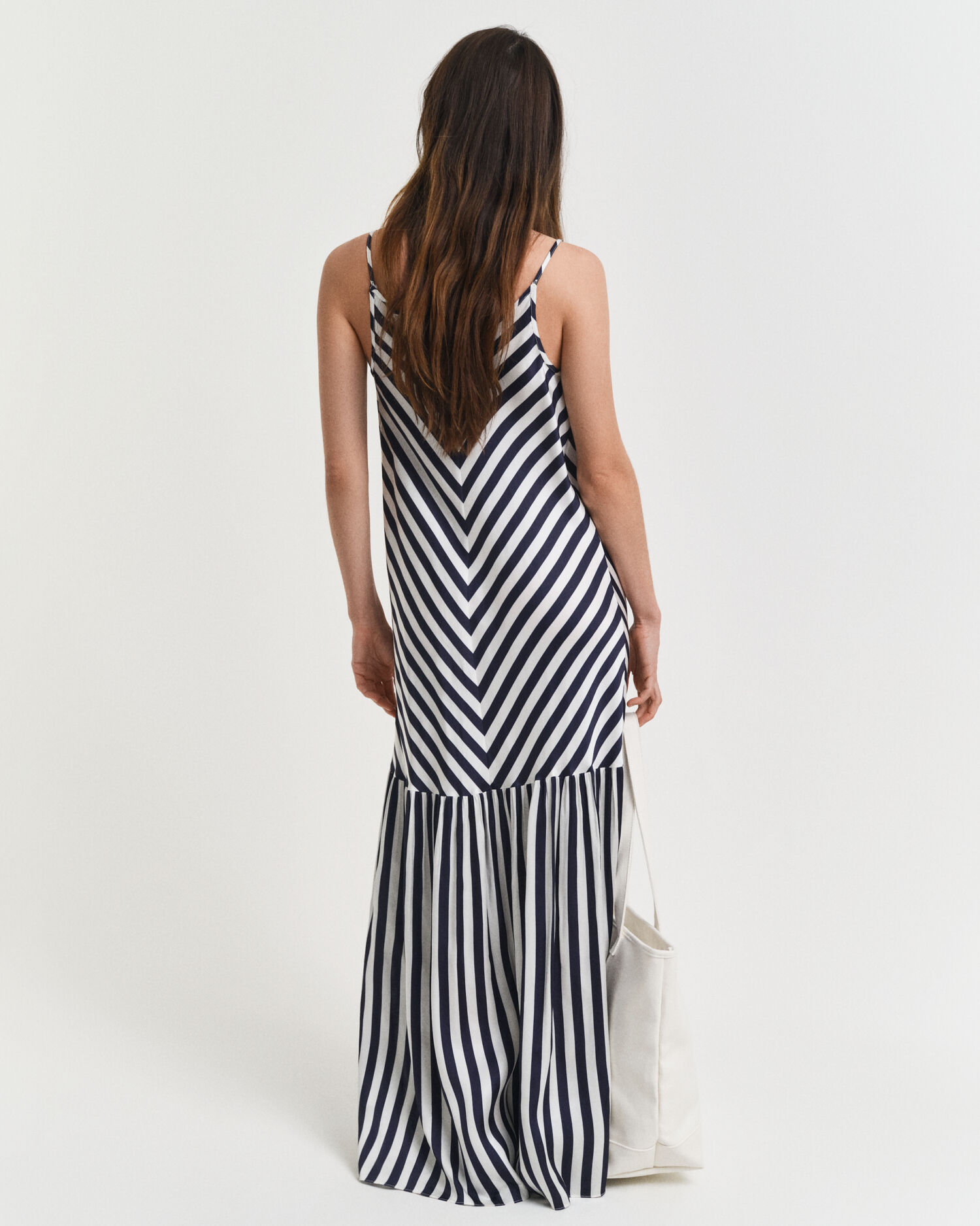 Chevron Maxikleid mit Streifen