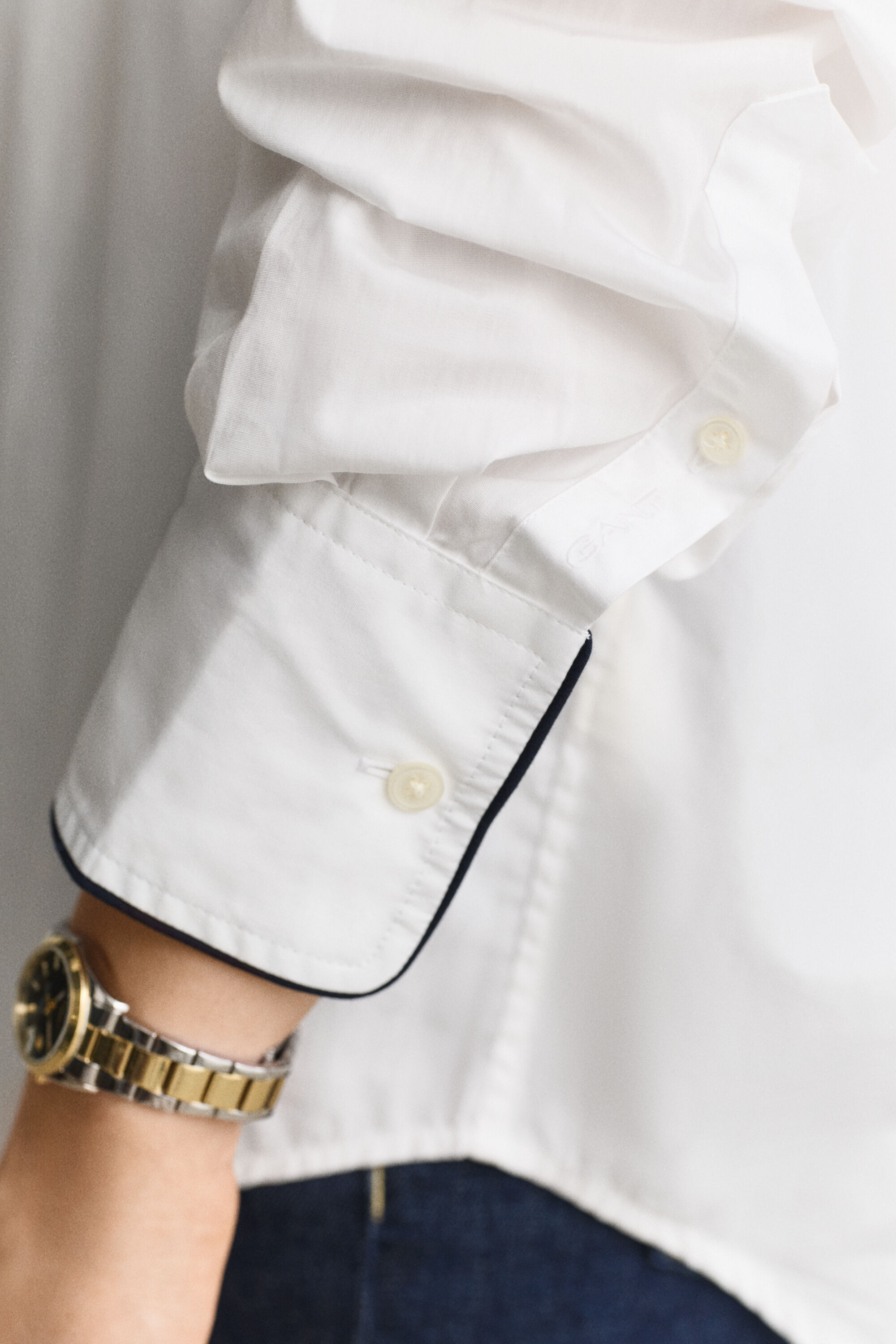 Bluse mit Paspeln