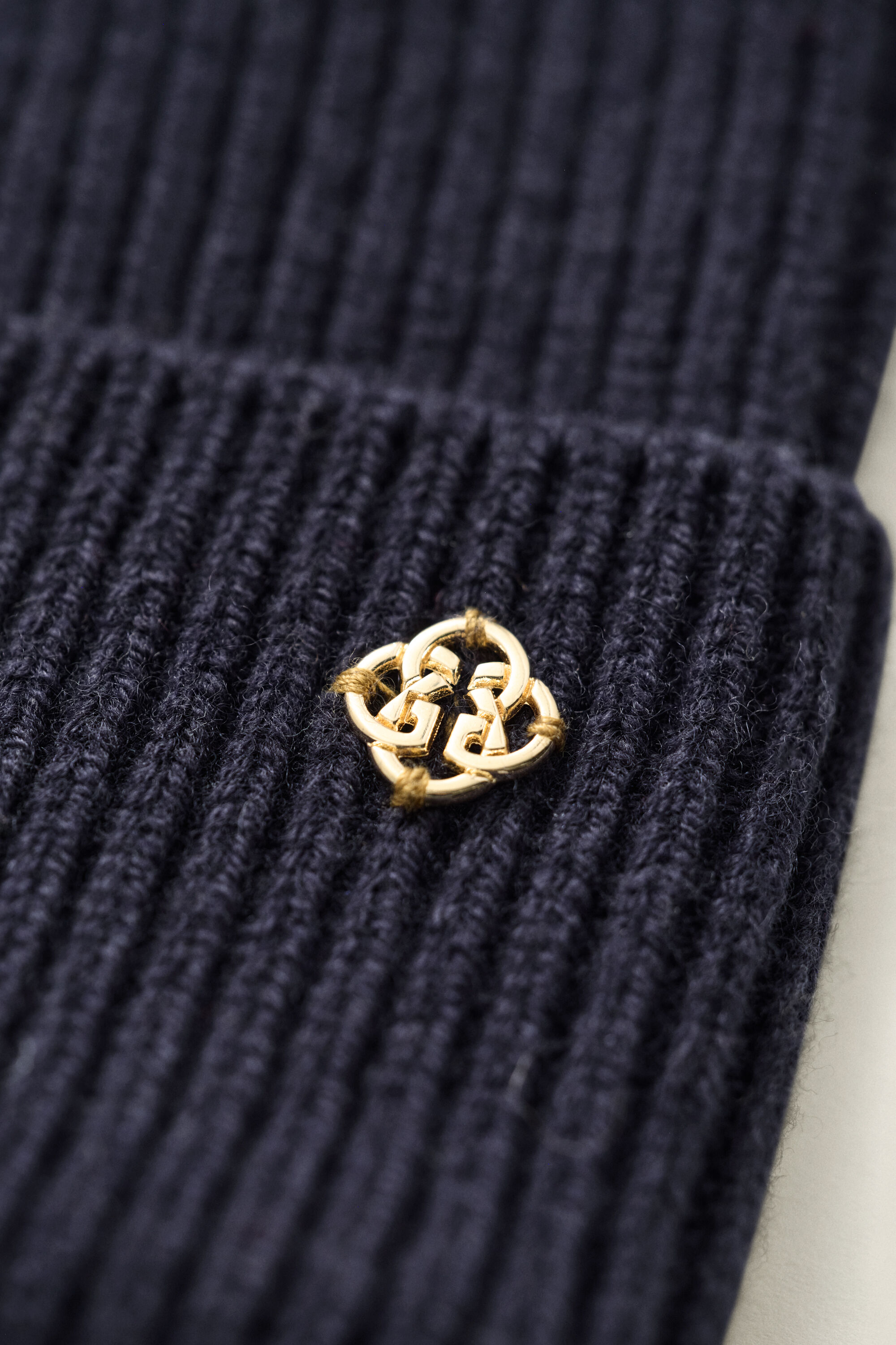 Gerippte Beanie aus Wolle