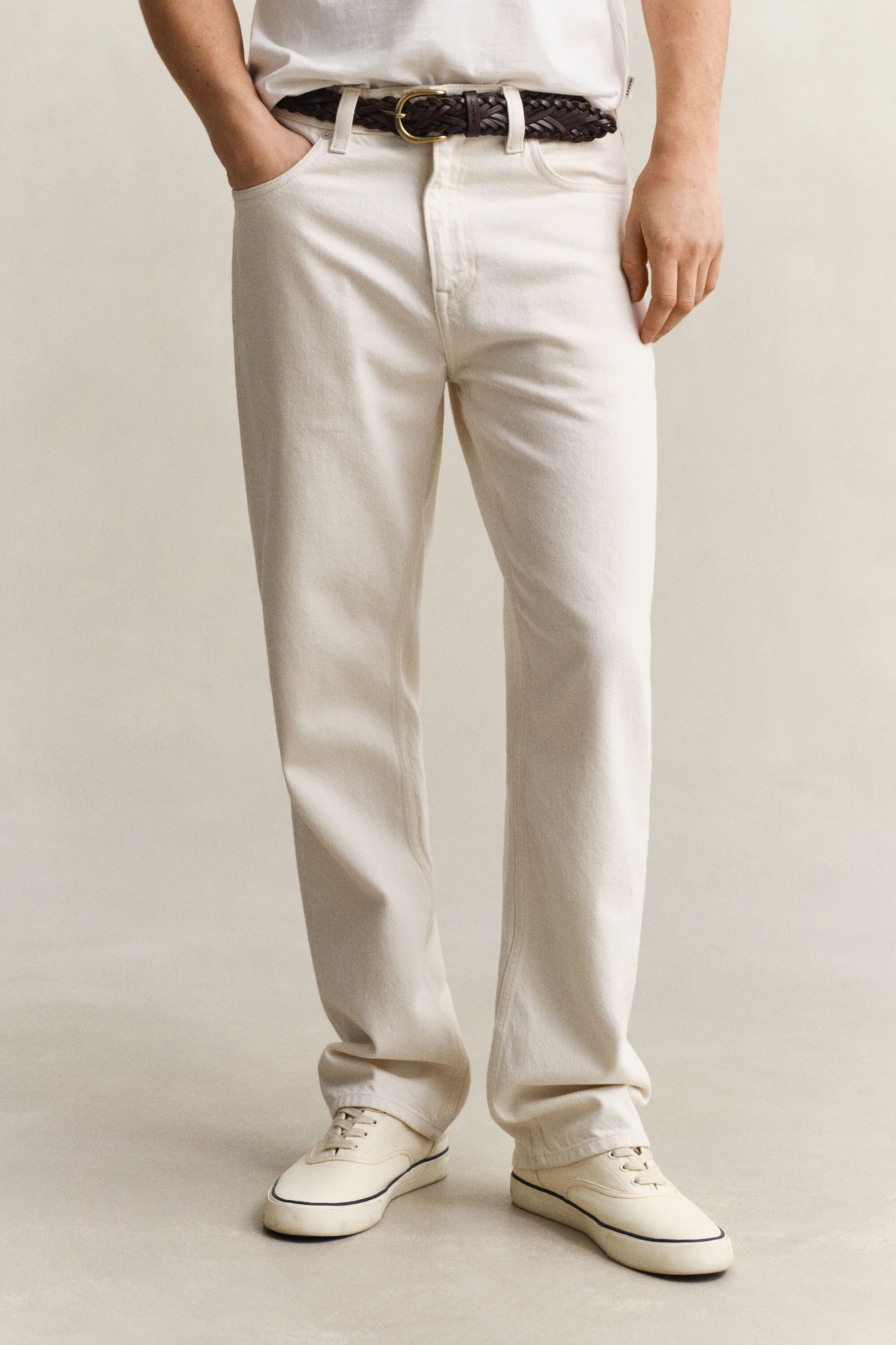 Ecrufarbene Straight Fit Jeans