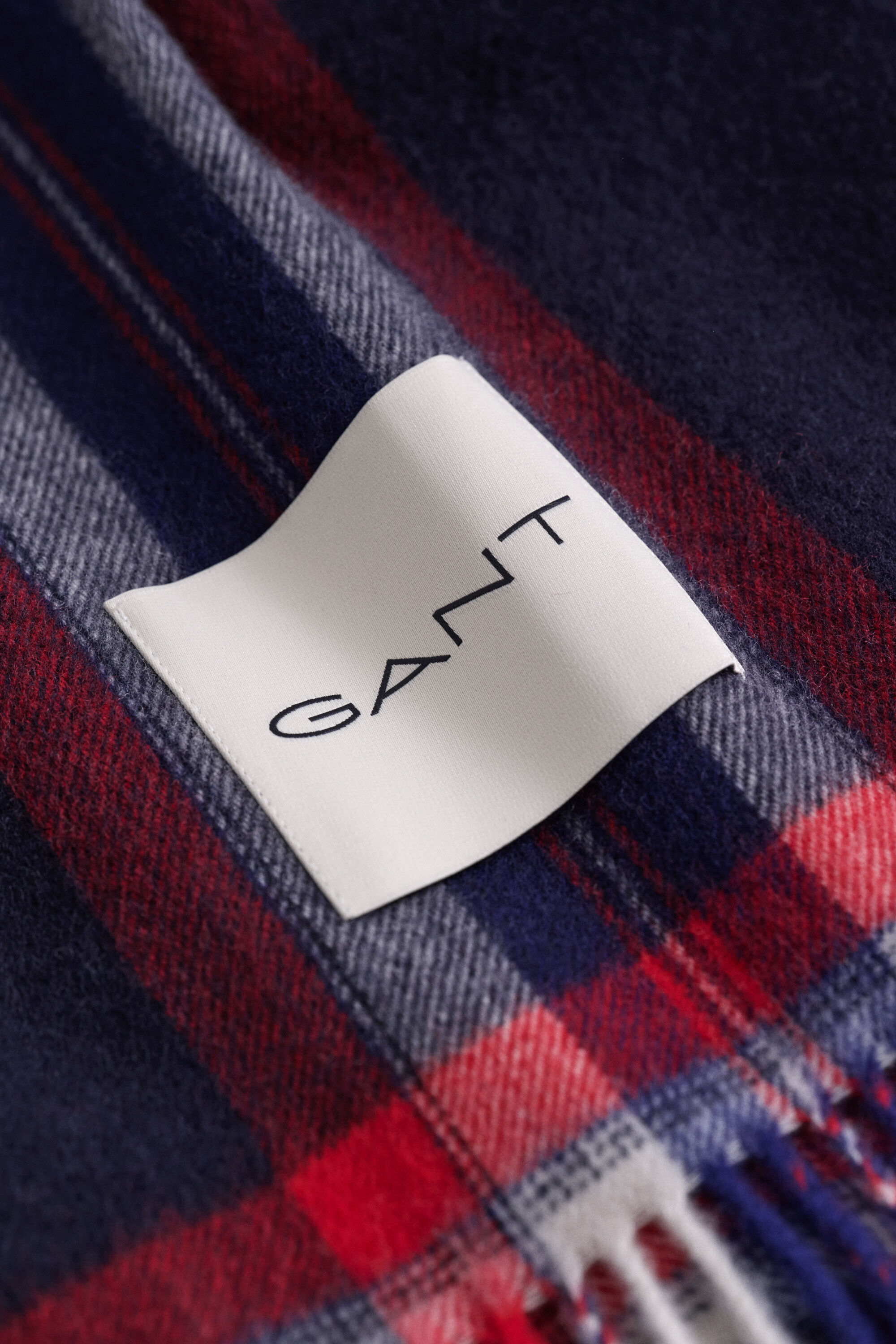 Wollschal mit Tartan-Muster