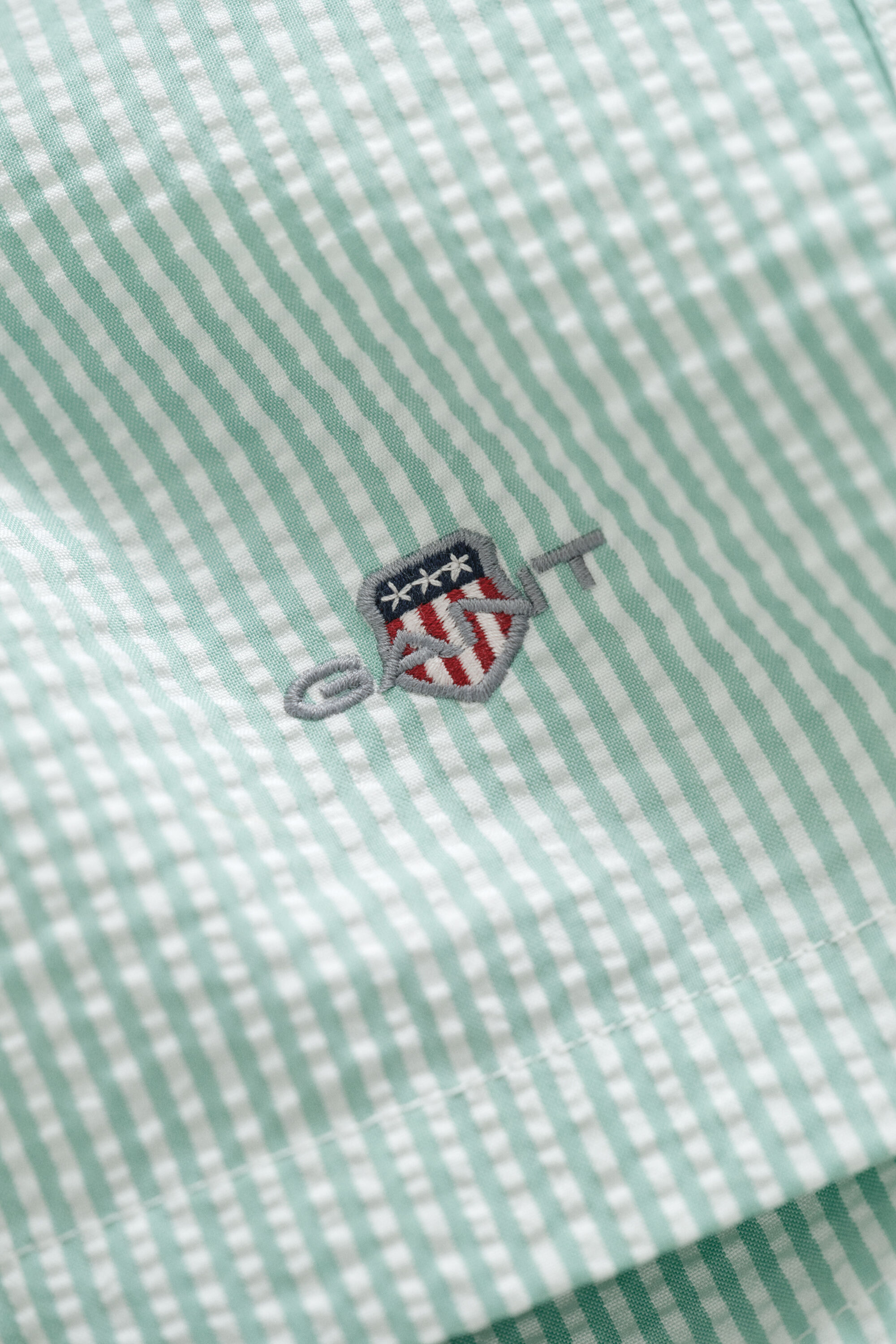 Gestreifte Seersucker Badeshorts