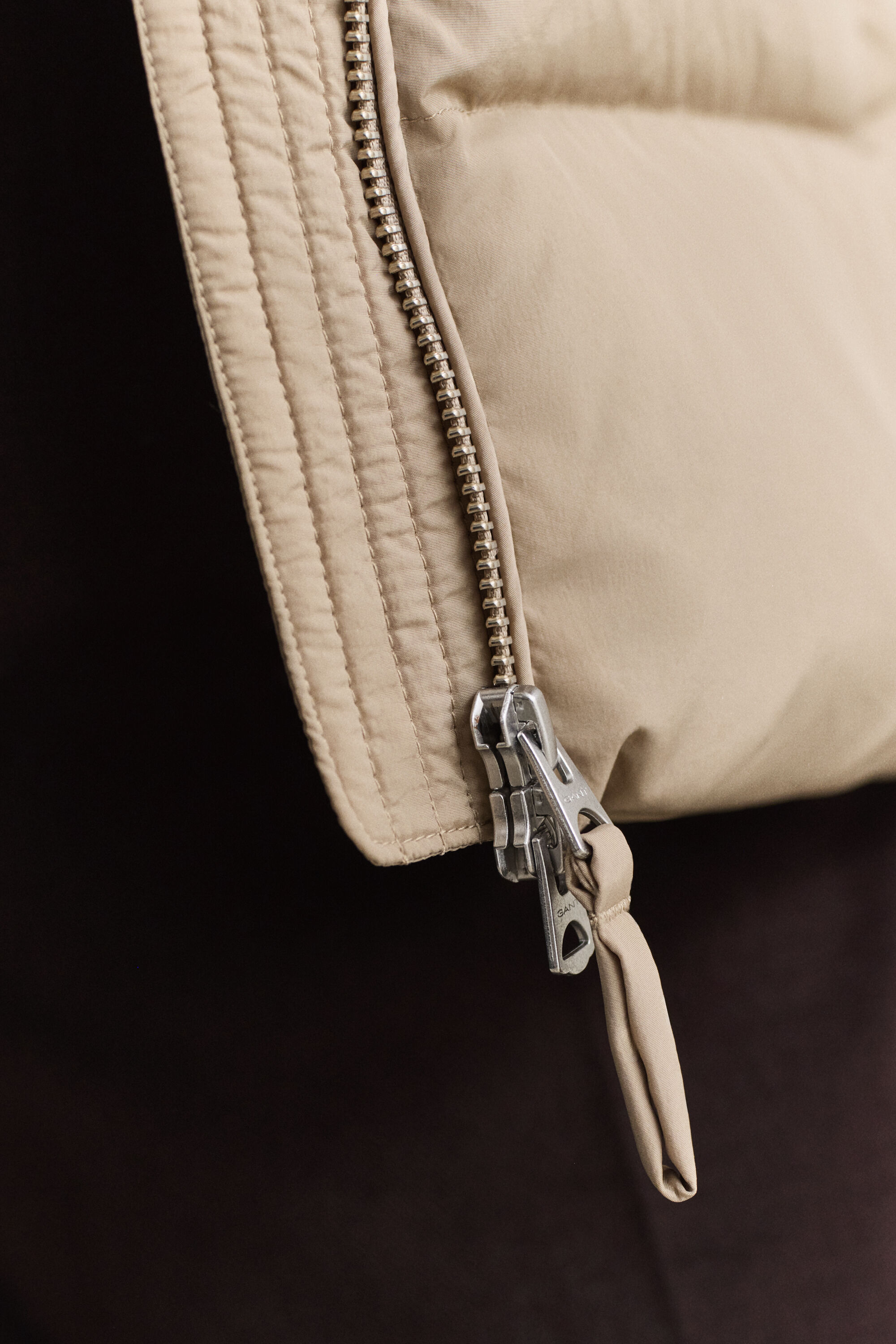 Mittelschwere Daunenjacke