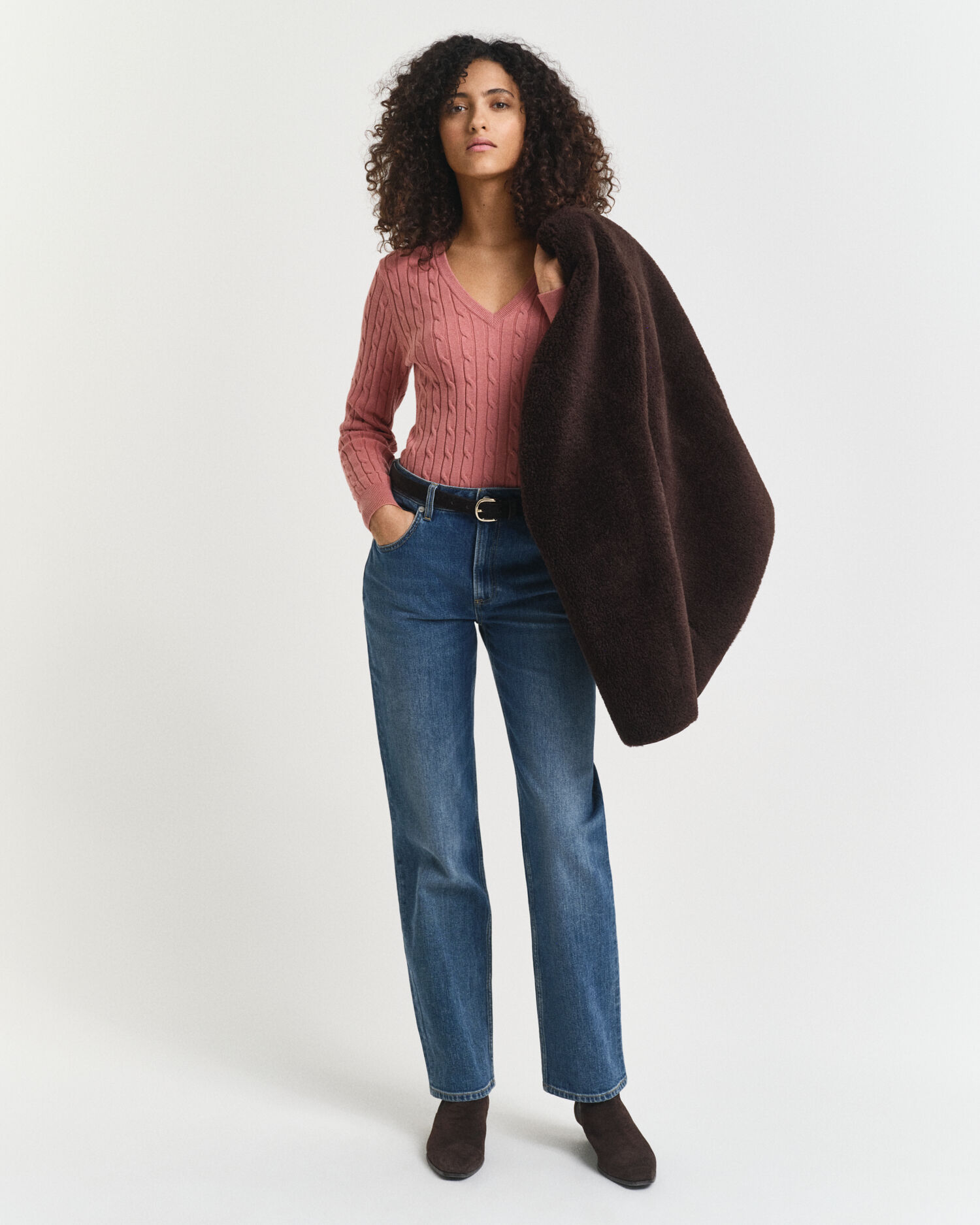 V-Neck Pullover mit Zopfmuster