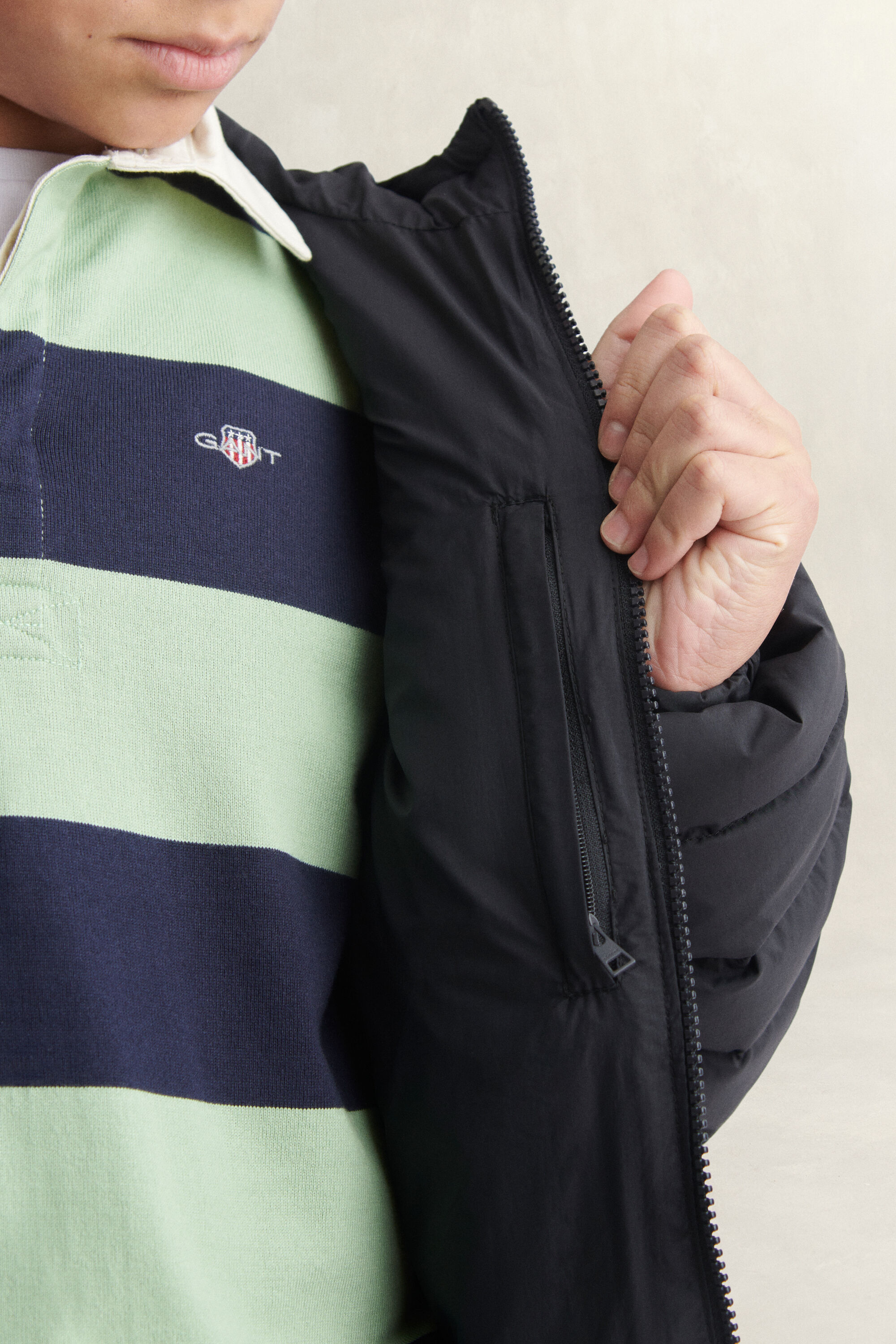 Leichte Teen Boys Daunenjacke mit Kapuze