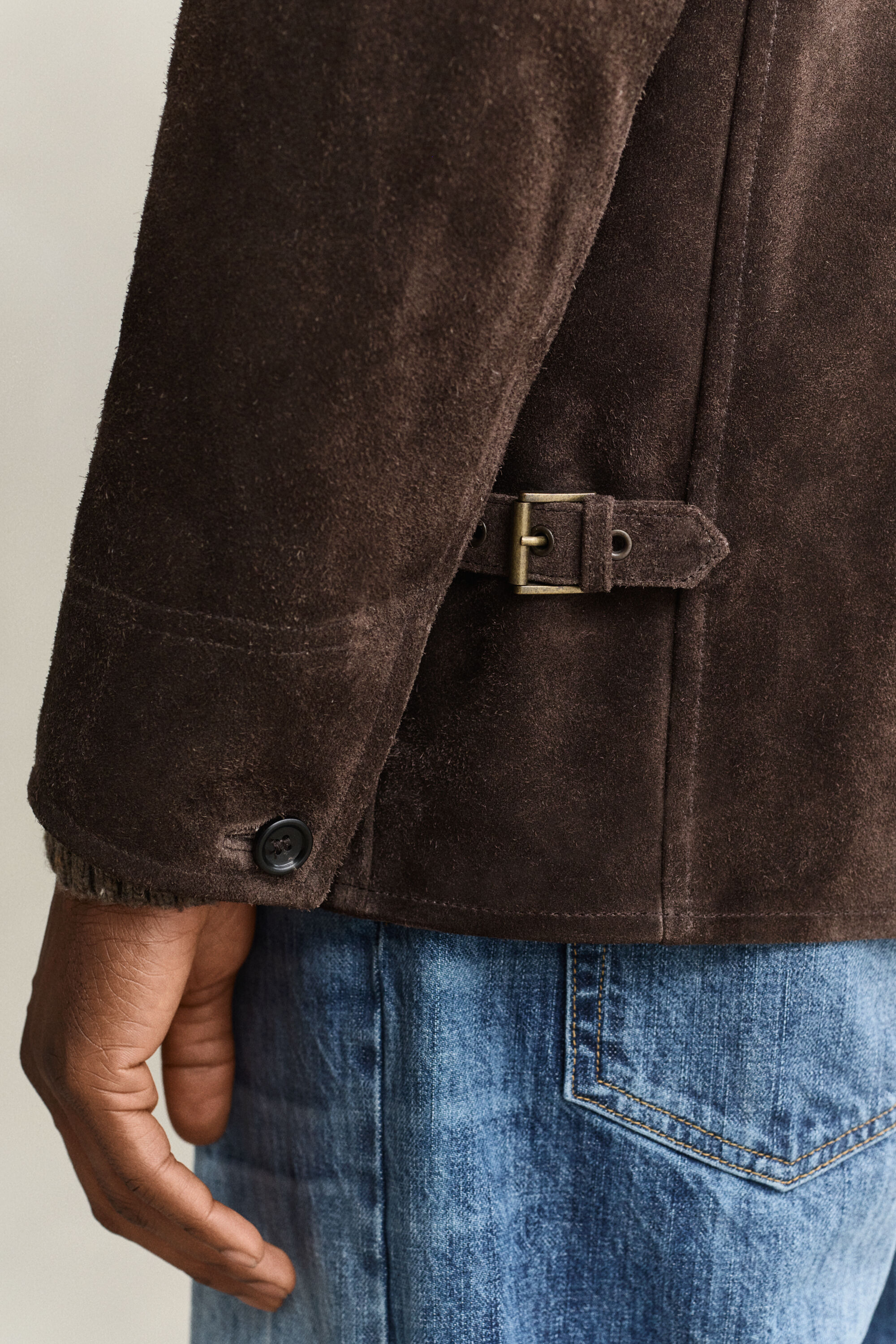 Mittellange Jacke aus Veloursleder