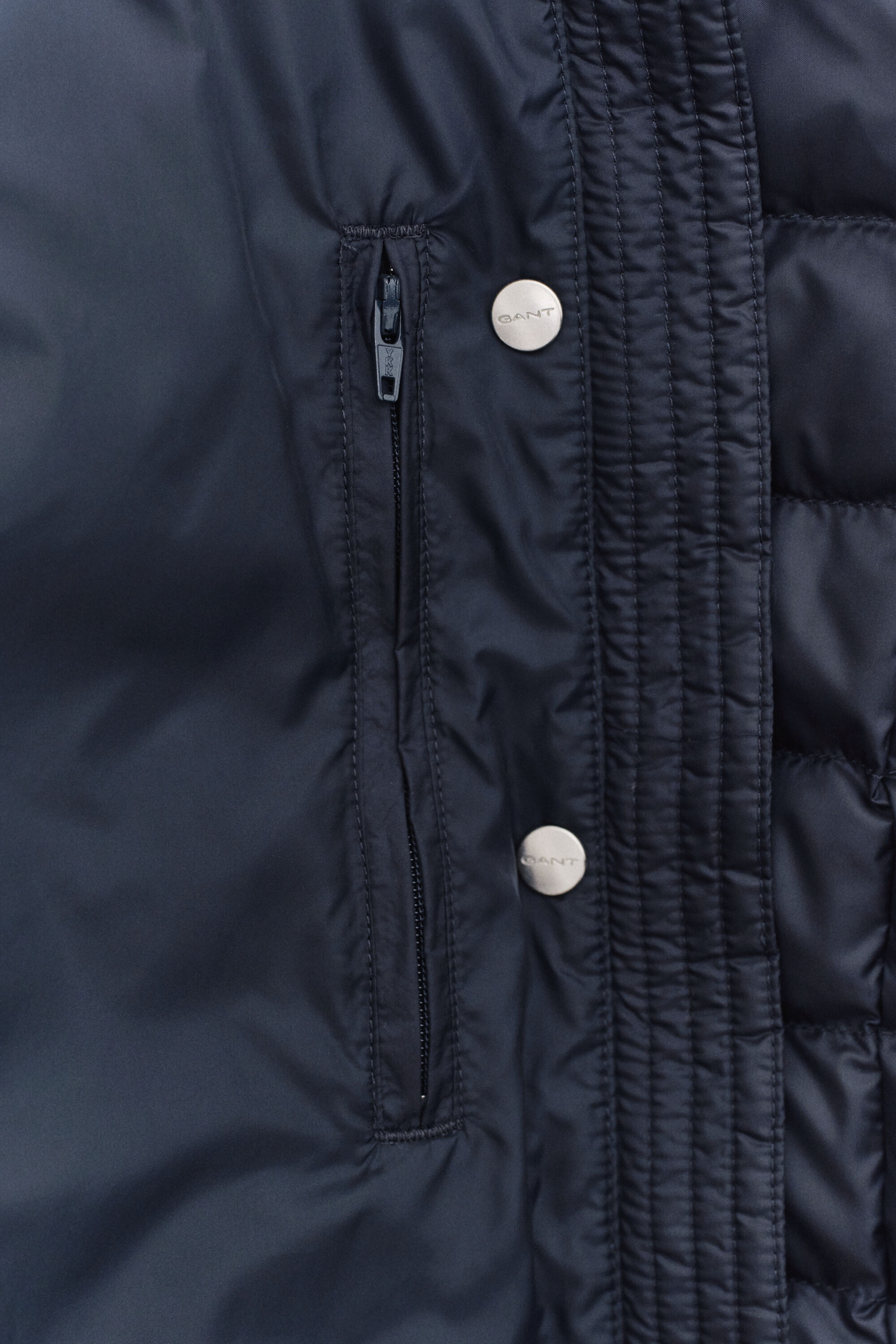 Leichte Daunenjacke