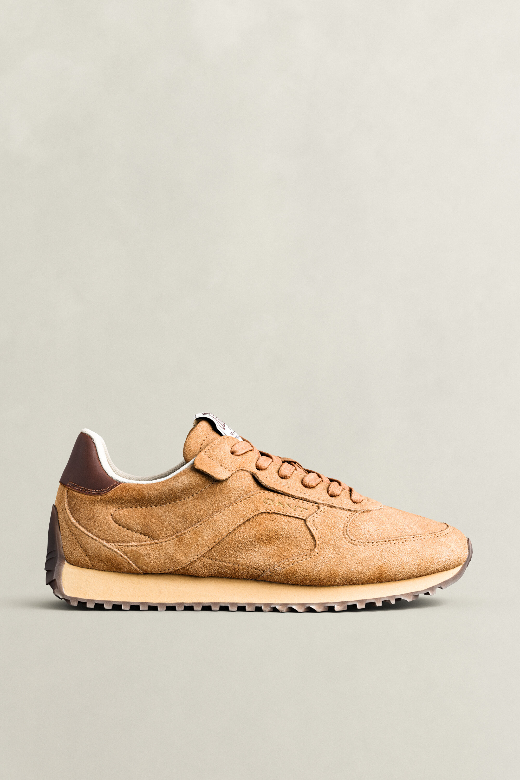 Beja Sneaker aus Veloursleder