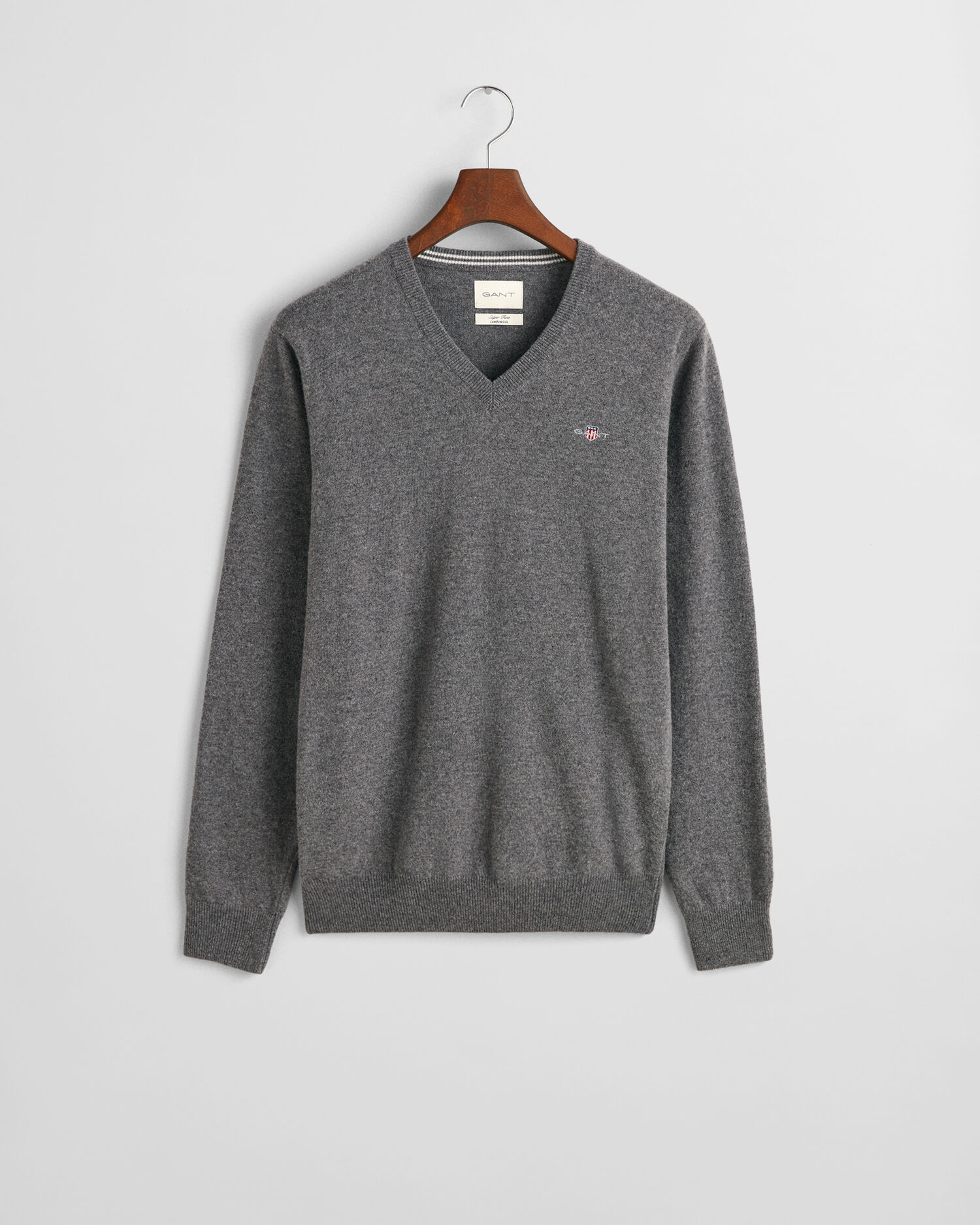 Superfine Lambswool V-Neck Pullover