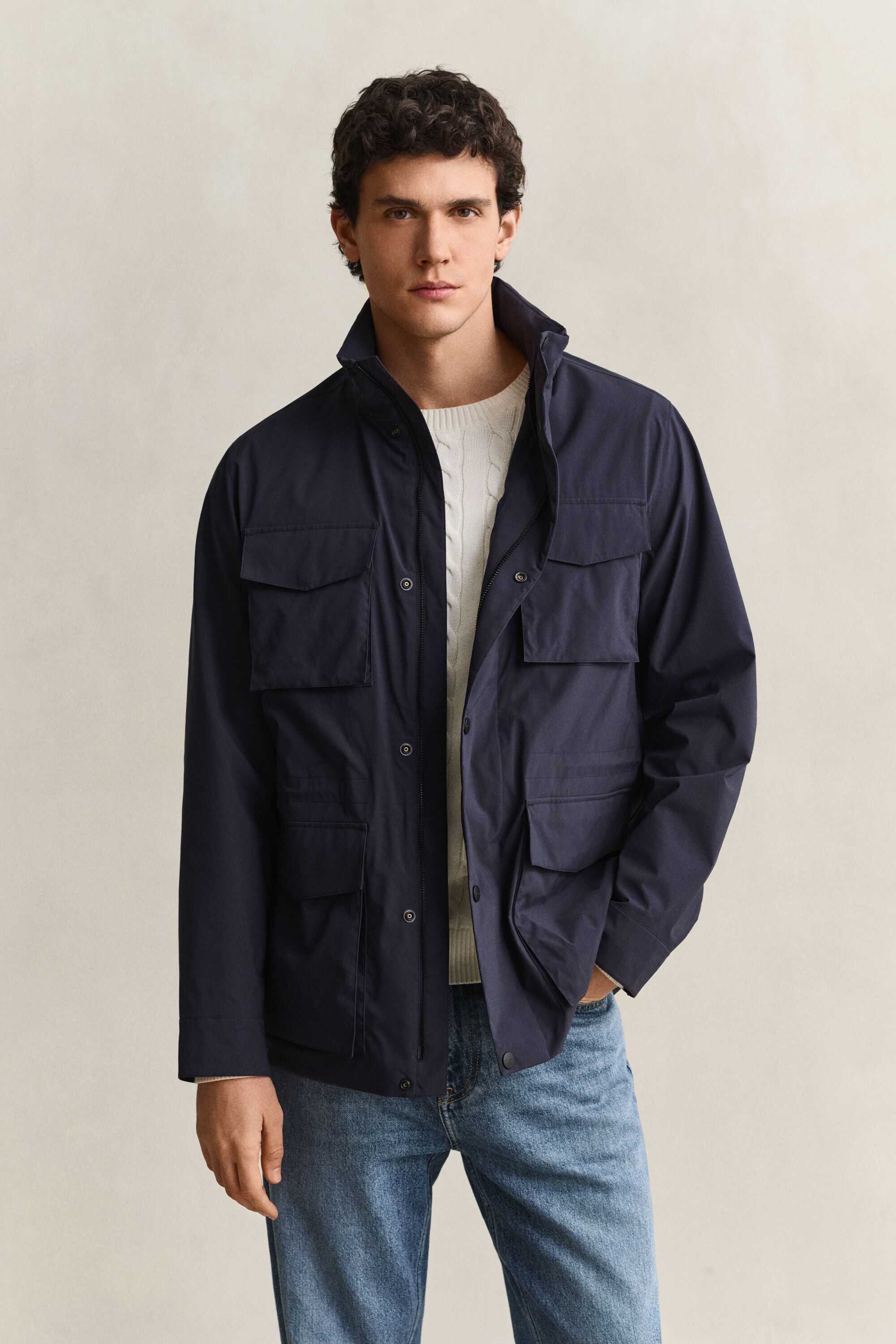 Leichte Jacke