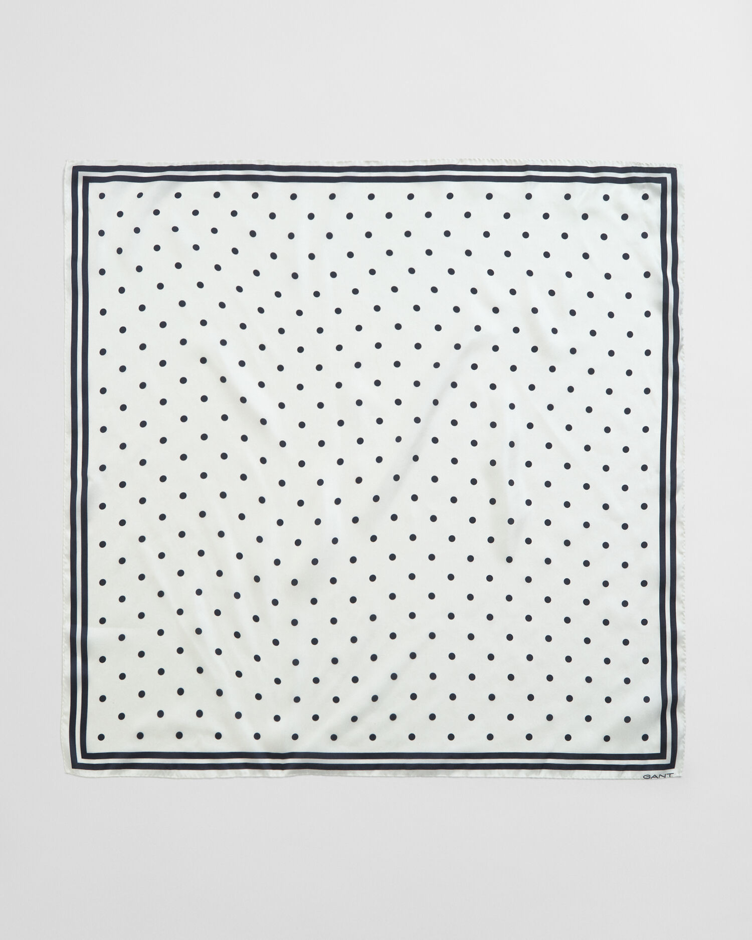 Seidenschal mit Pünktchen-Print