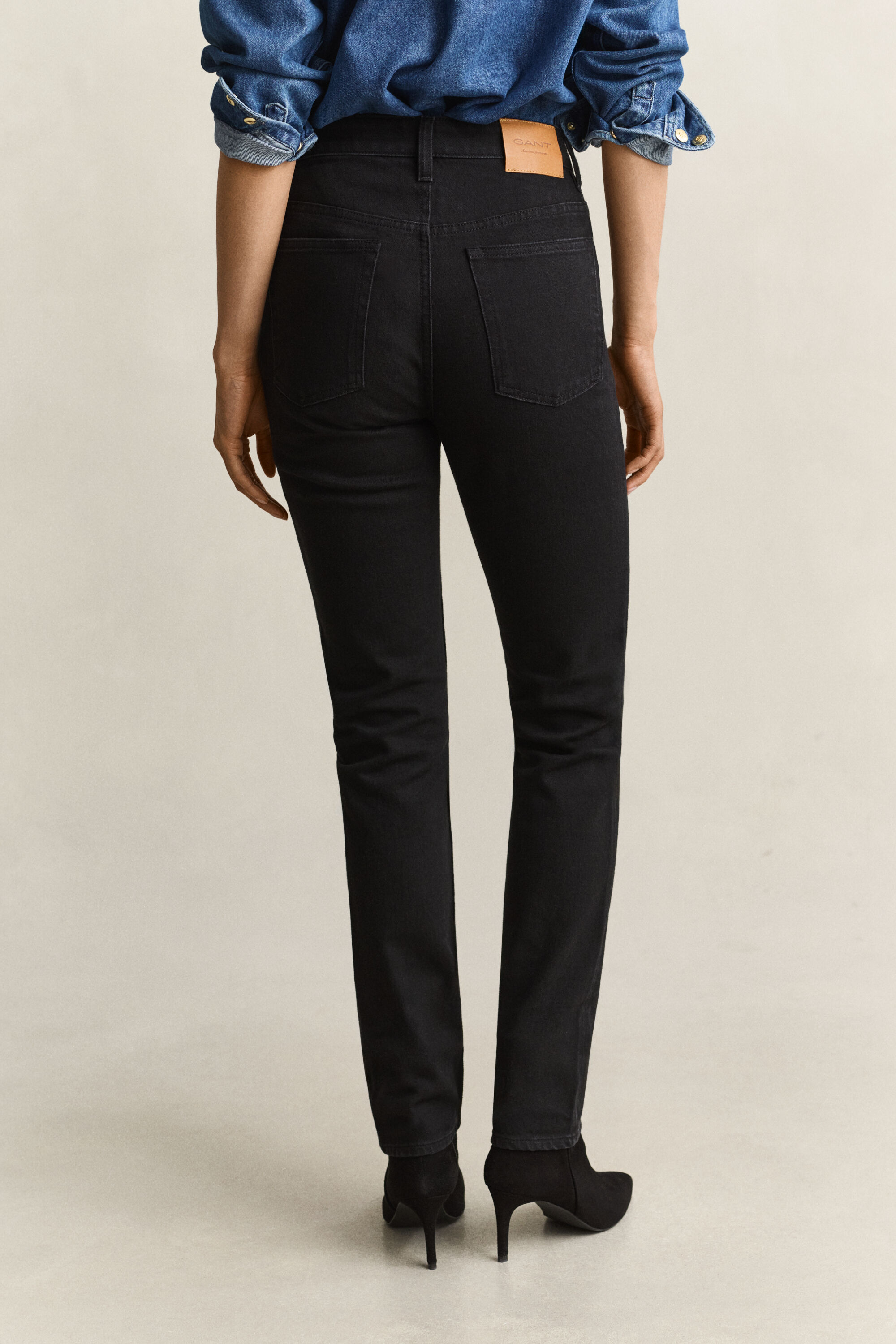 Slim Fit High-Waisted Jeans