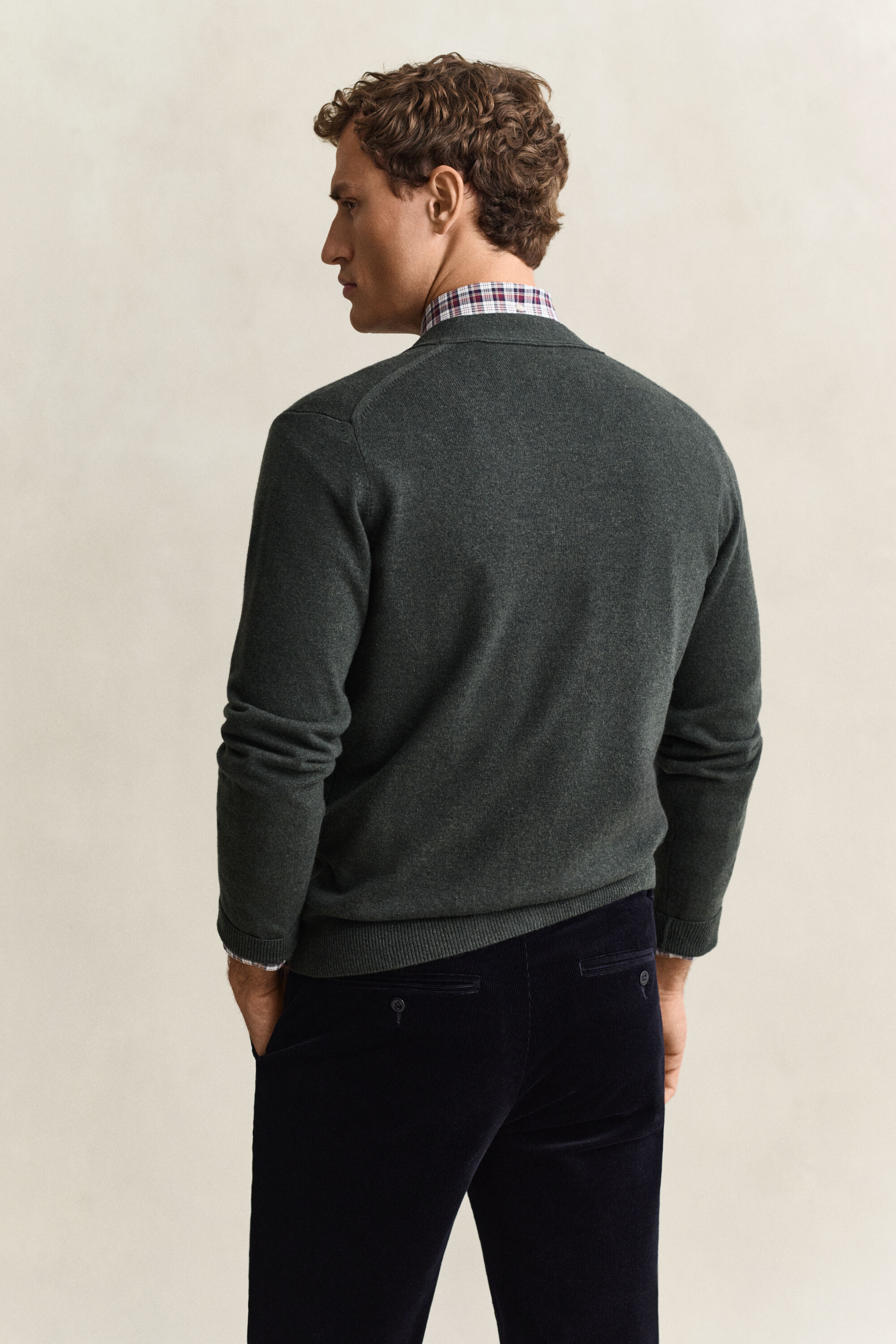 V-Neck Strickjacke aus Lambswool