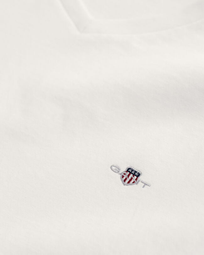 Slim Fit Shield T-Shirt mit V-Ausschnitt