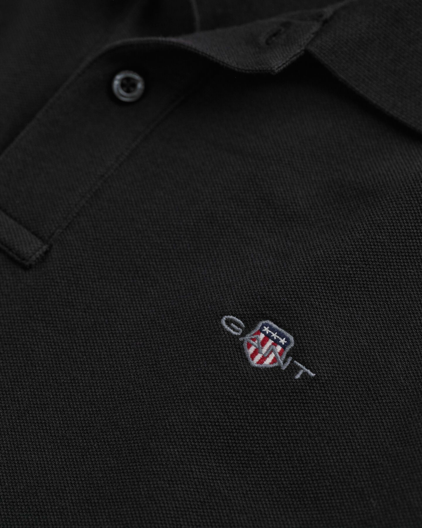 Regular Fit Shield Piqu&eacute; Poloshirt