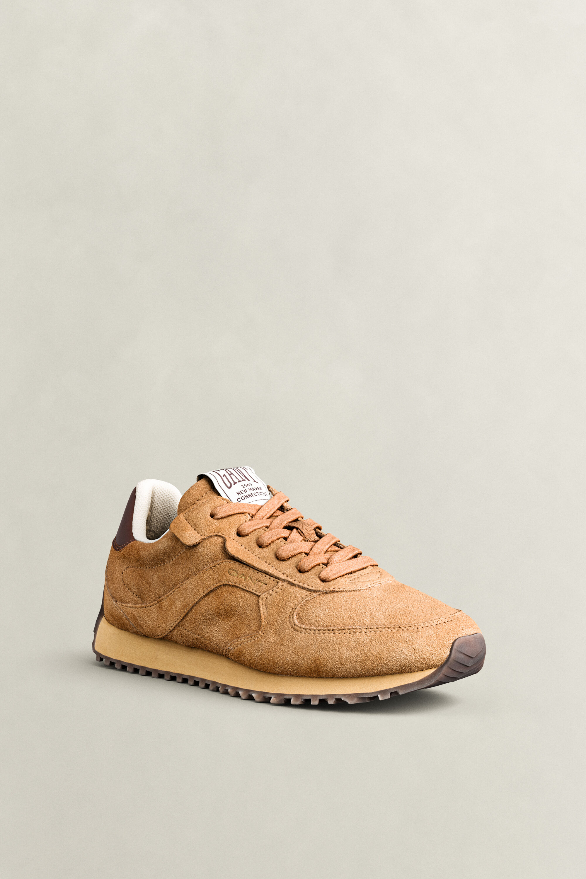Beja Sneaker aus Veloursleder
