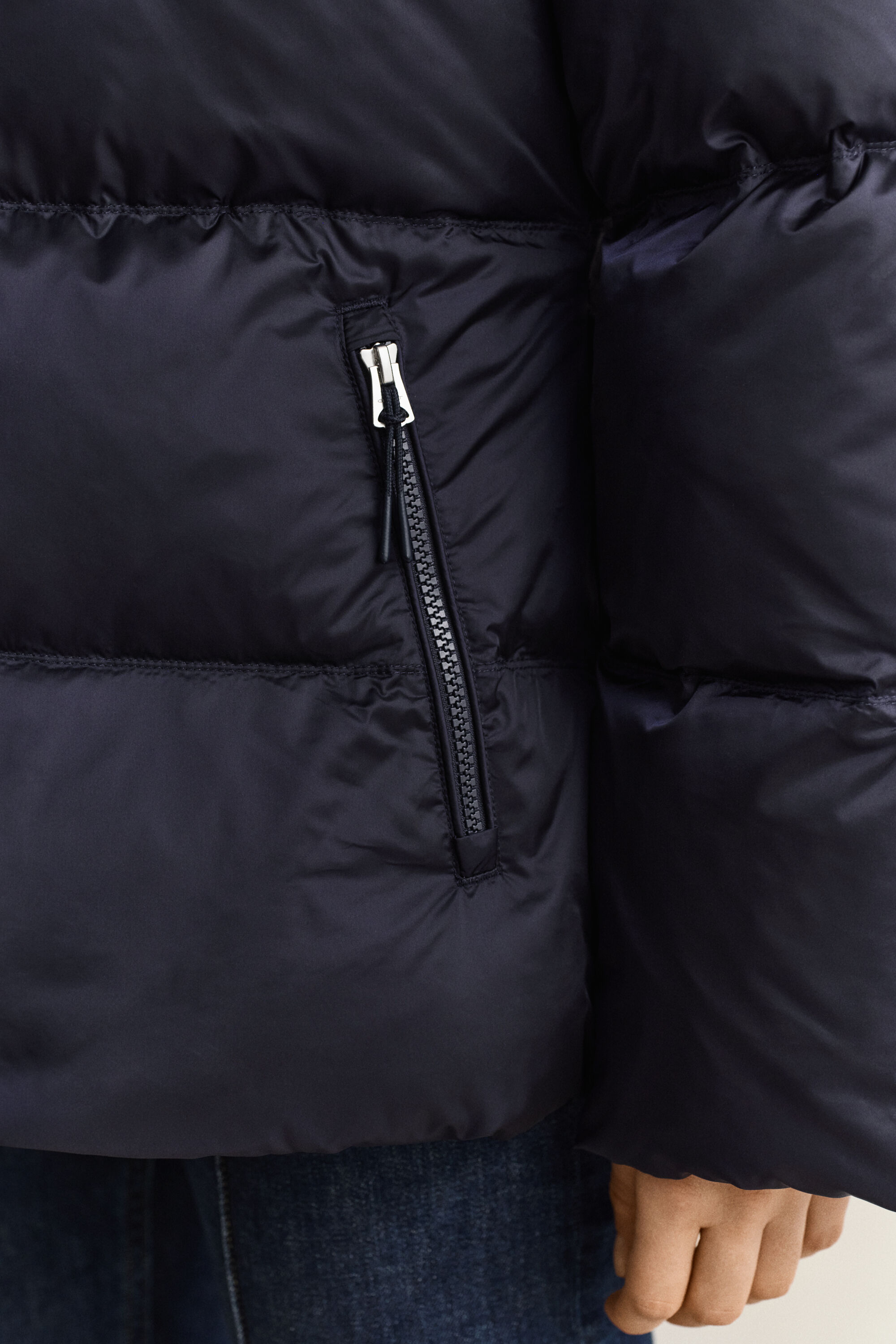 Steppjacke mit mittlerer Wattierung