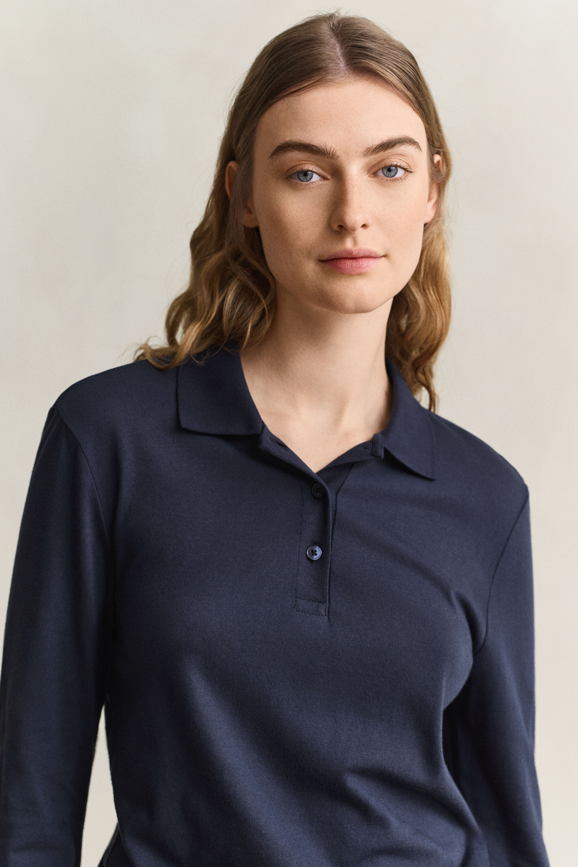 Nahtloses Langarm-Poloshirt