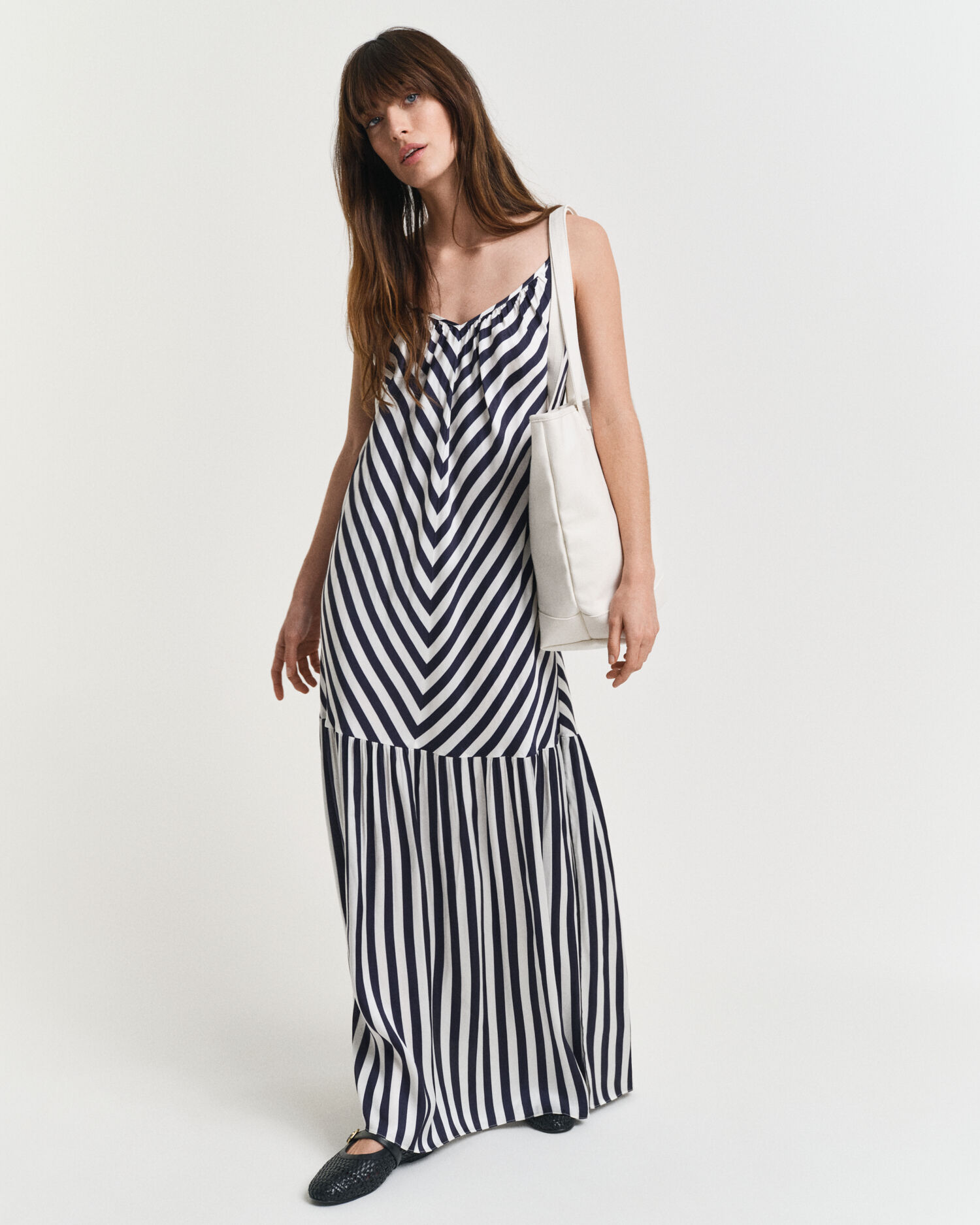 Chevron Maxikleid mit Streifen