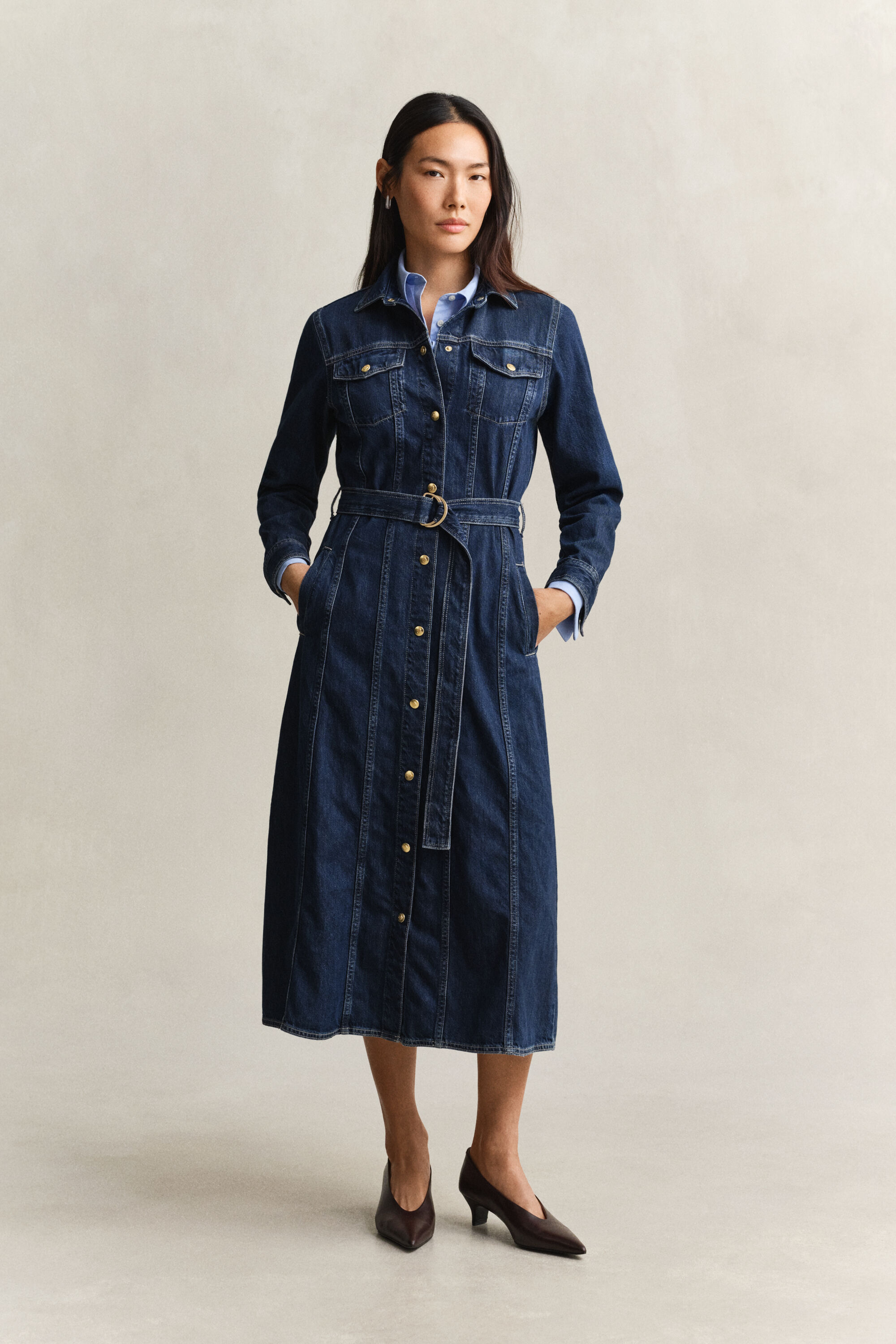 Jeans-Midikleid mit Gürtel