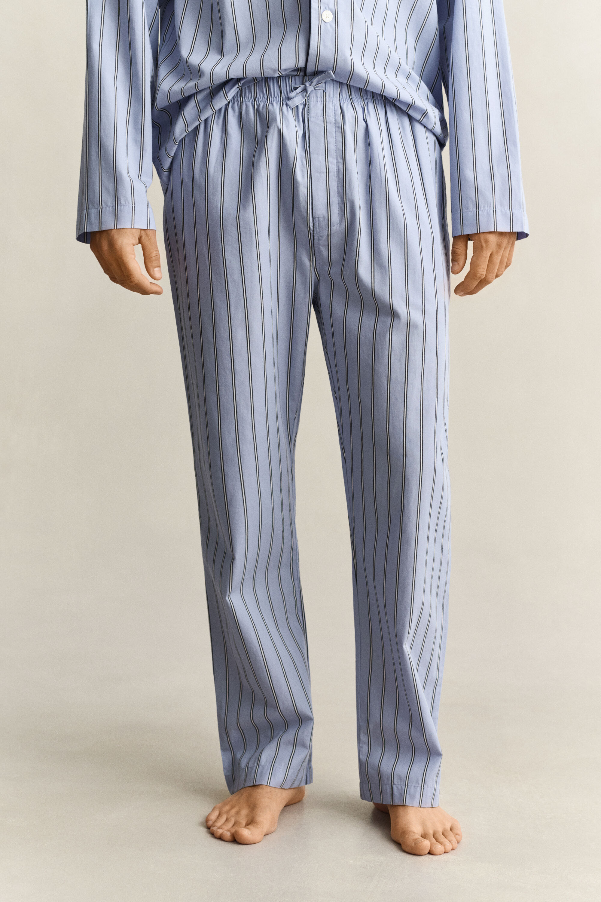 Gestreifter Pyjama aus Popeline