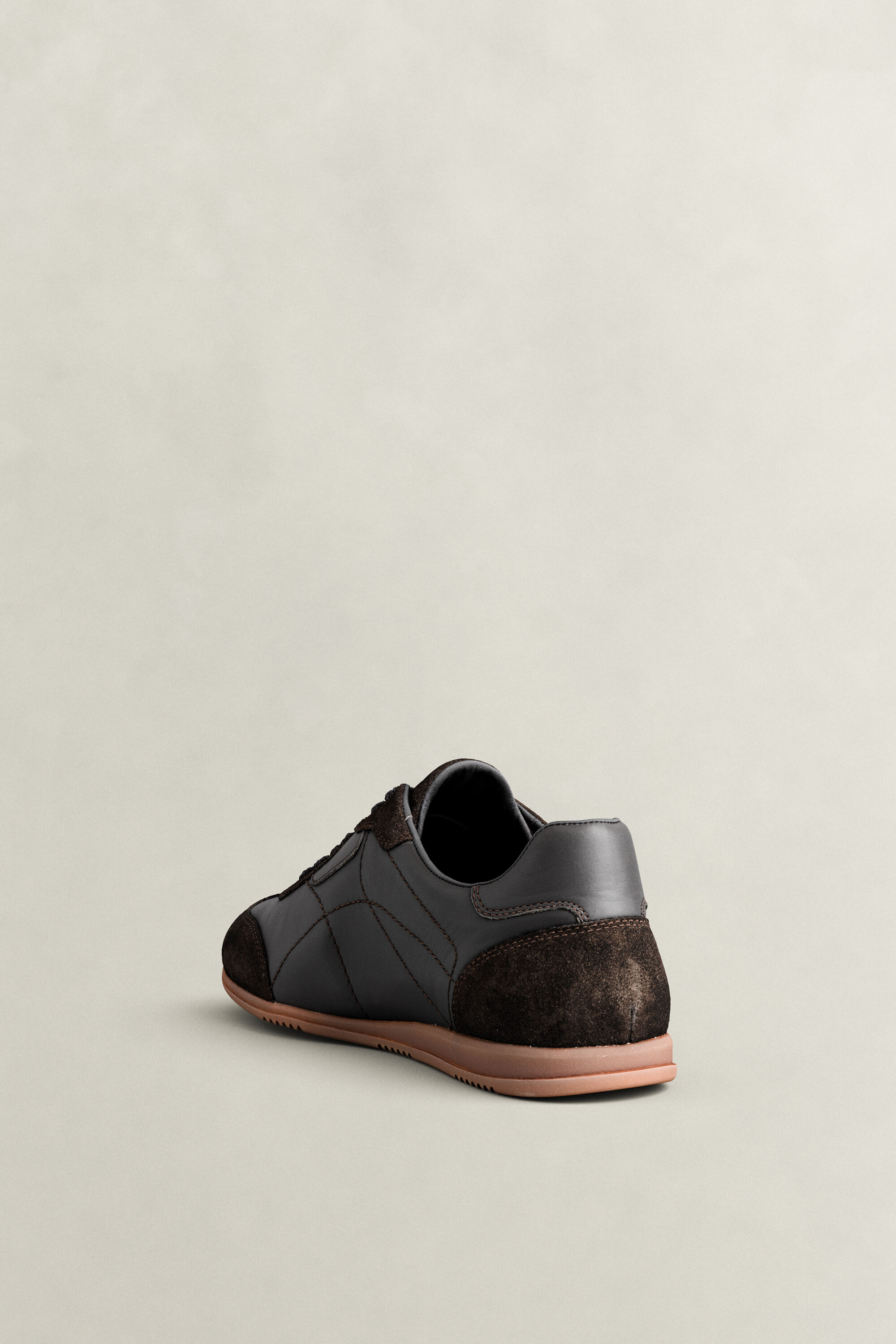 Spearclub Sneaker aus Glatt- und Veloursleder