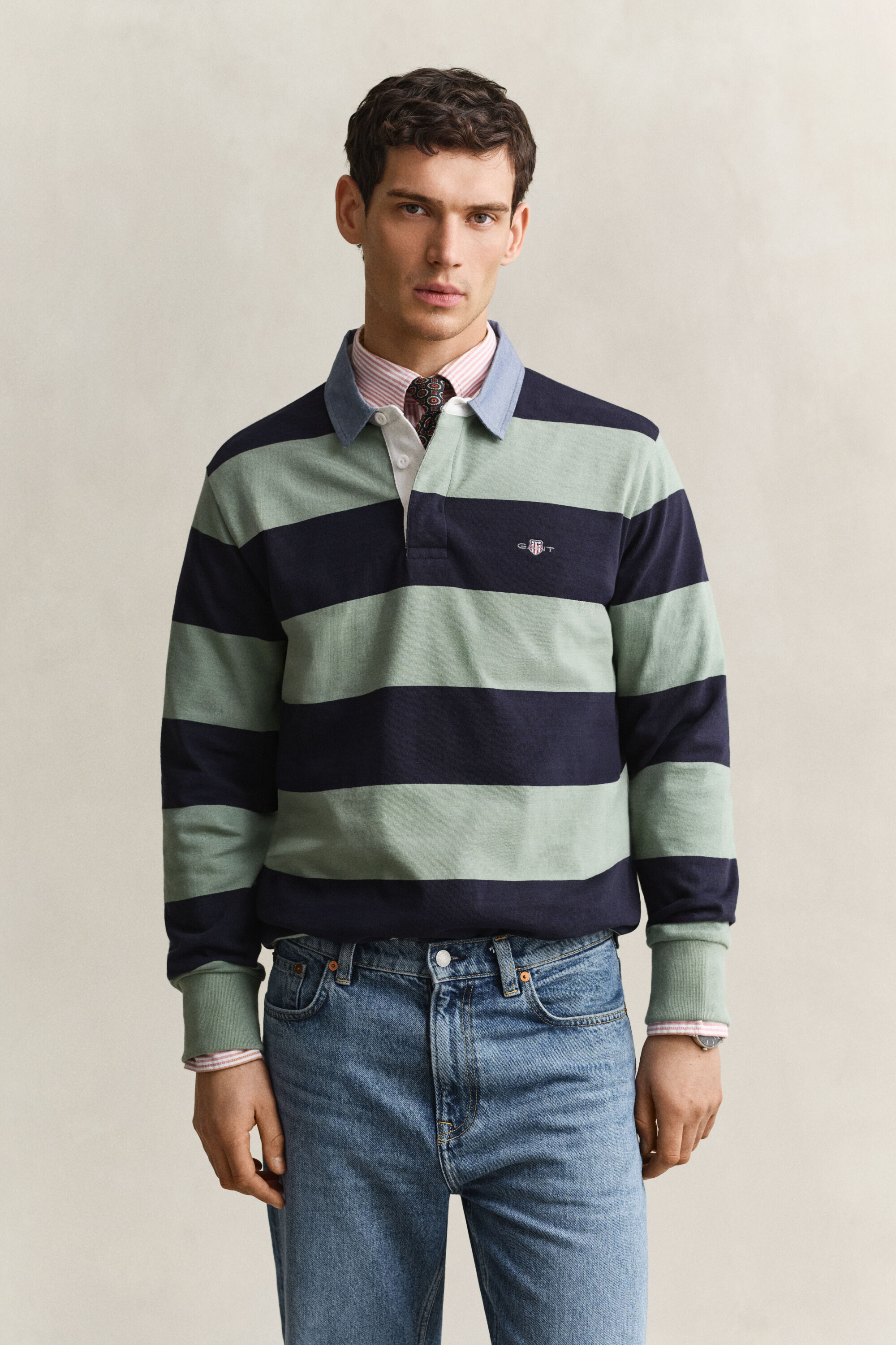 Gestreiftes Heavy Rugger mit Chambray-Kragen