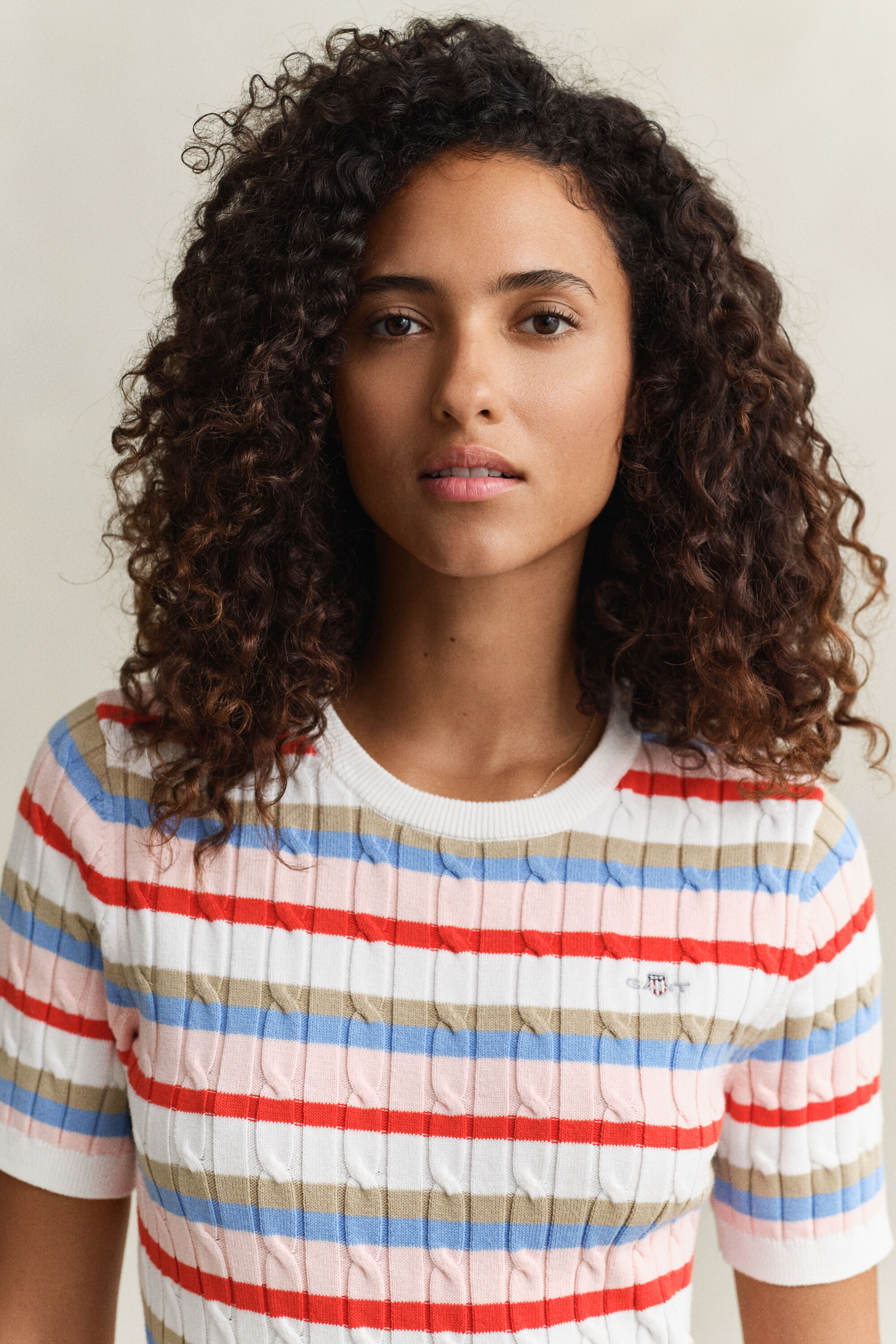 Gestreifter Zopfstrick Kurzarmpullover