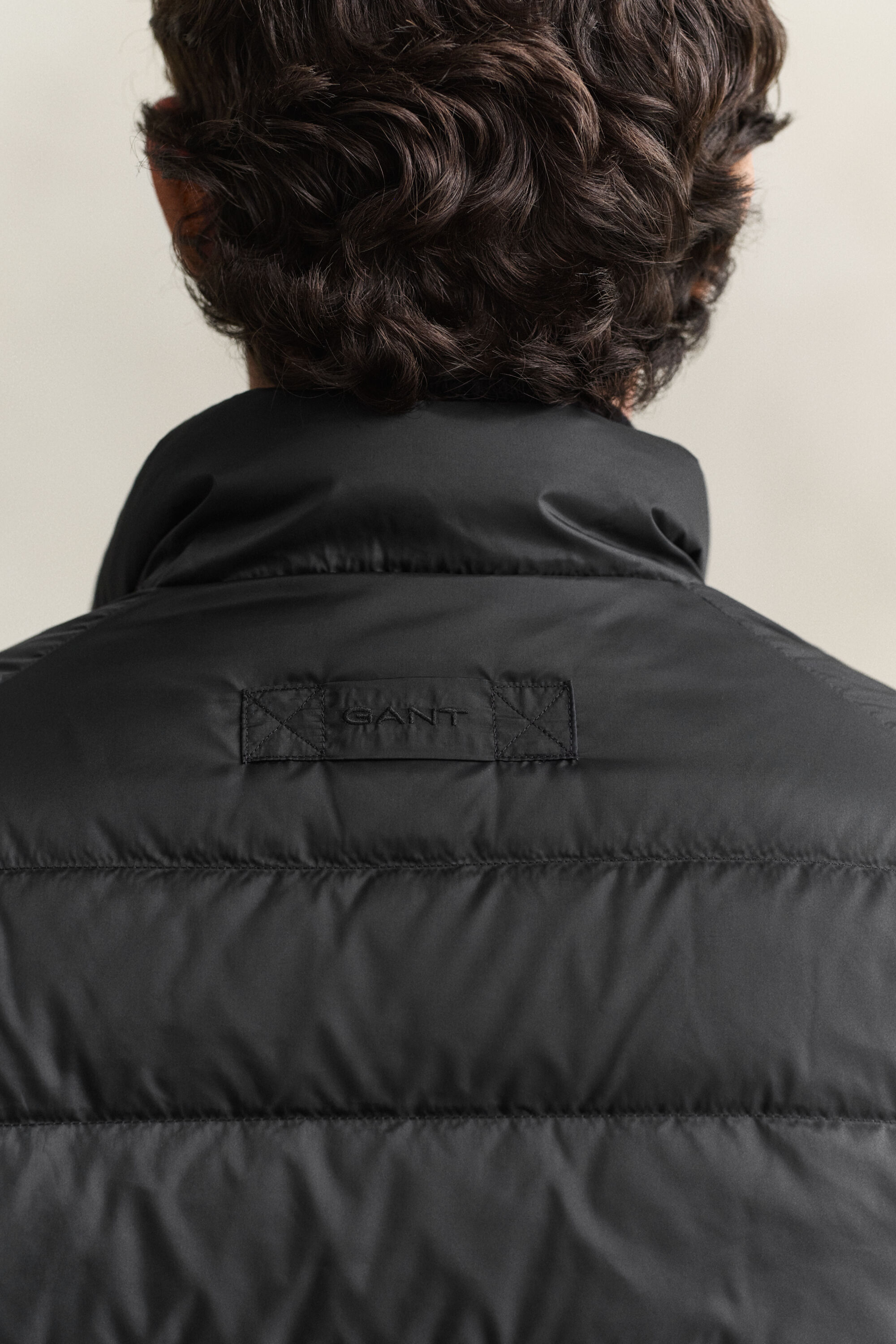 Leichte Daunenjacke
