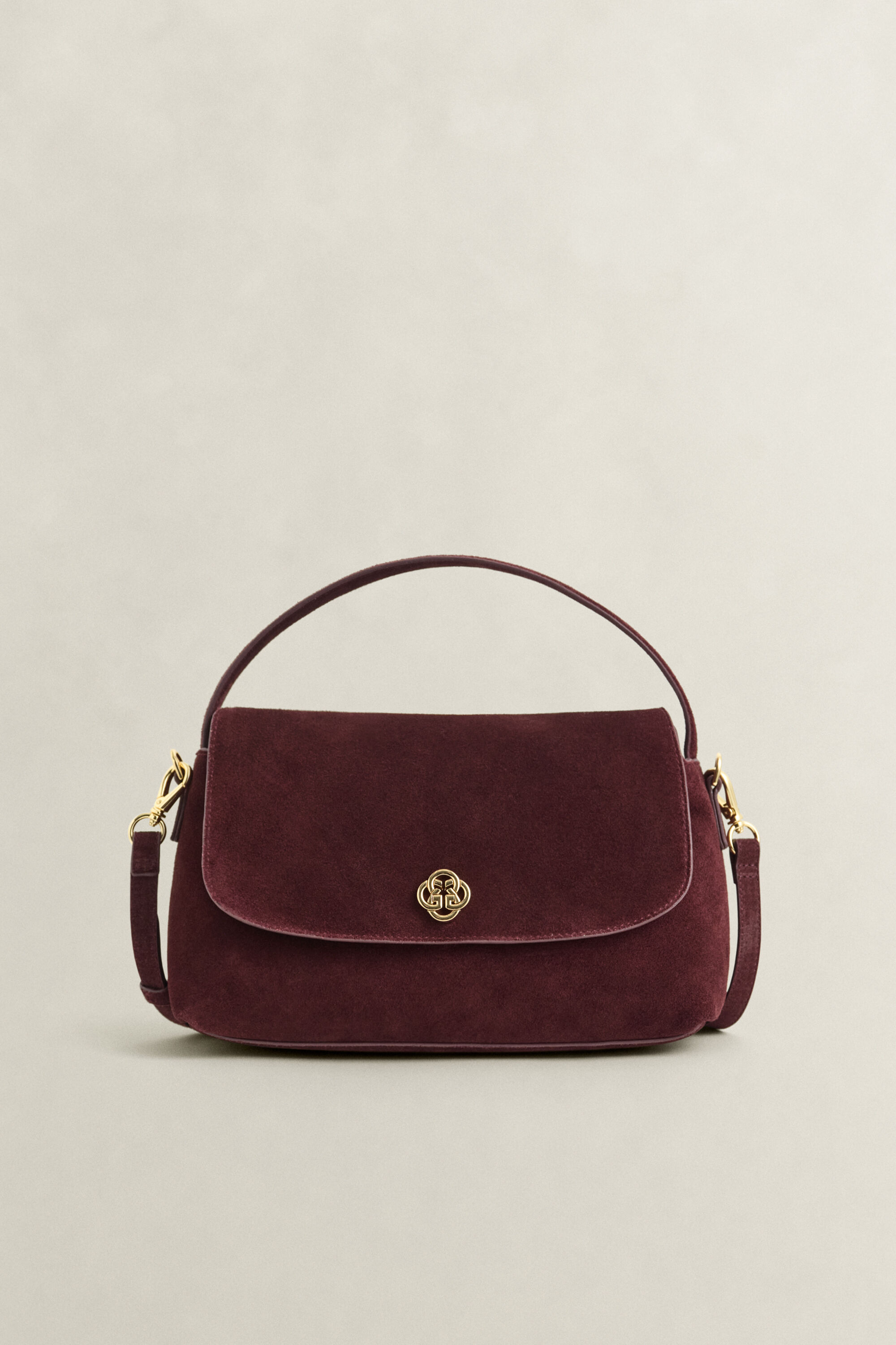 Slouchy Schultertasche aus Veloursleder