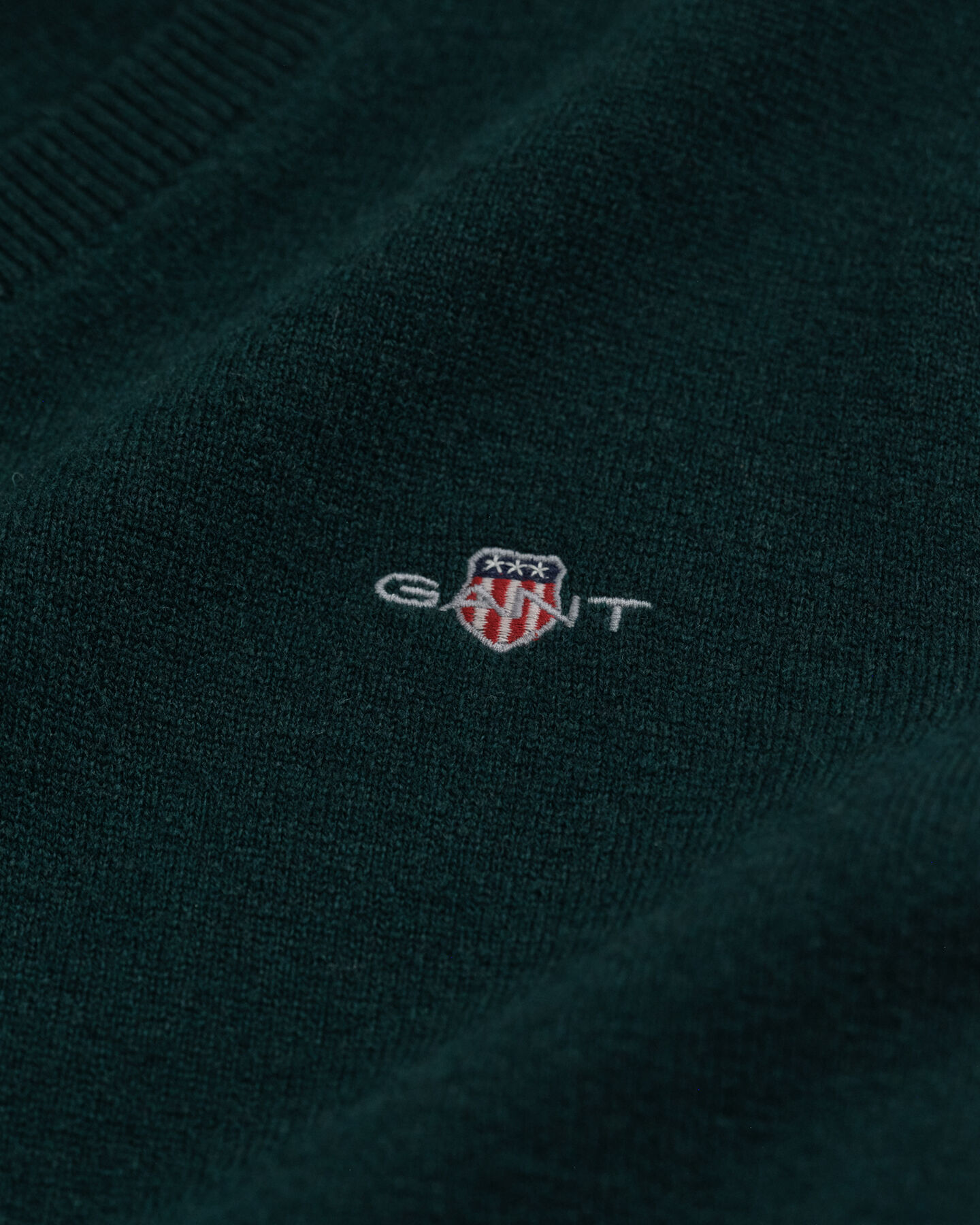 Superfine Lambswool V-Neck Pullover