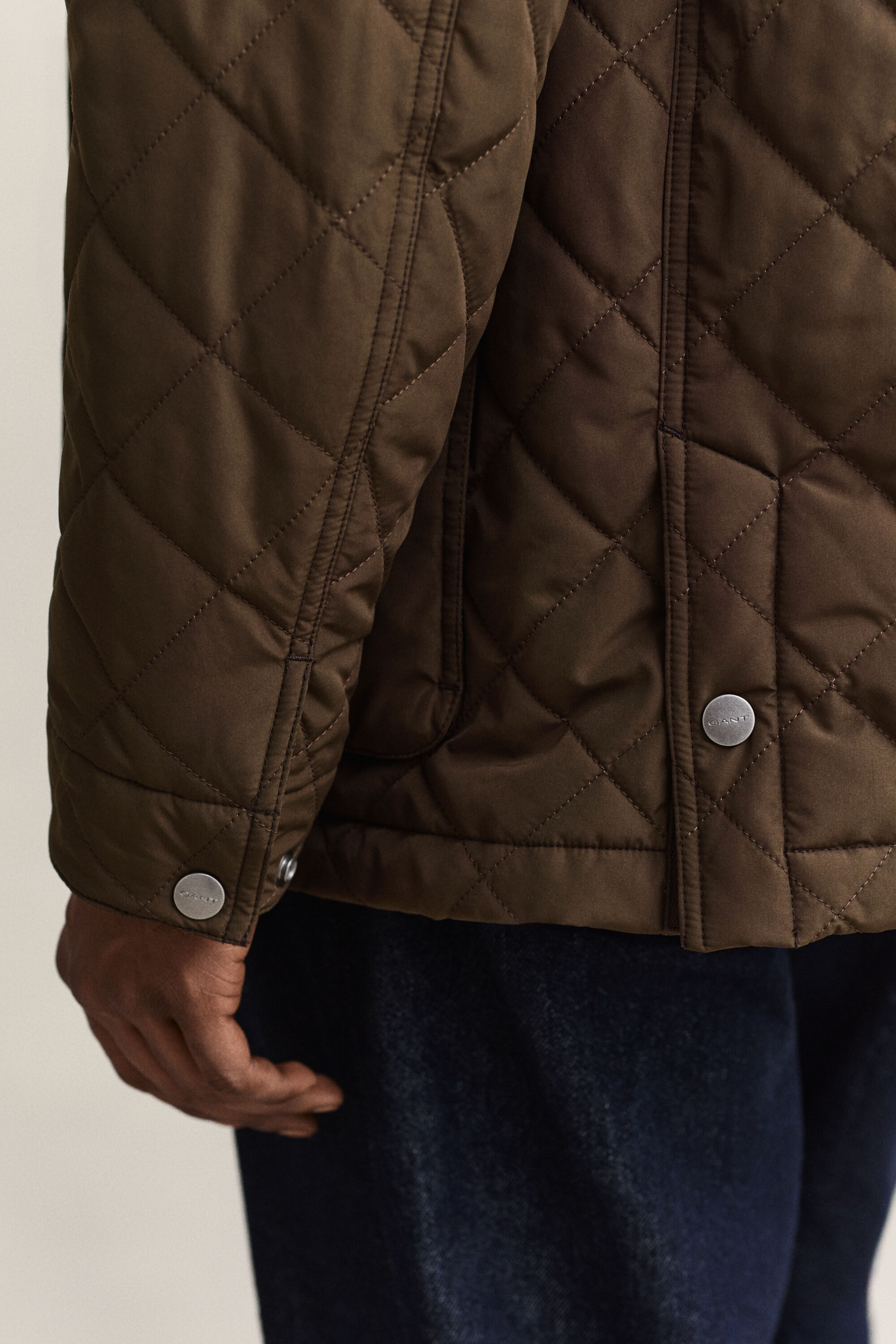 Mittellange Steppjacke