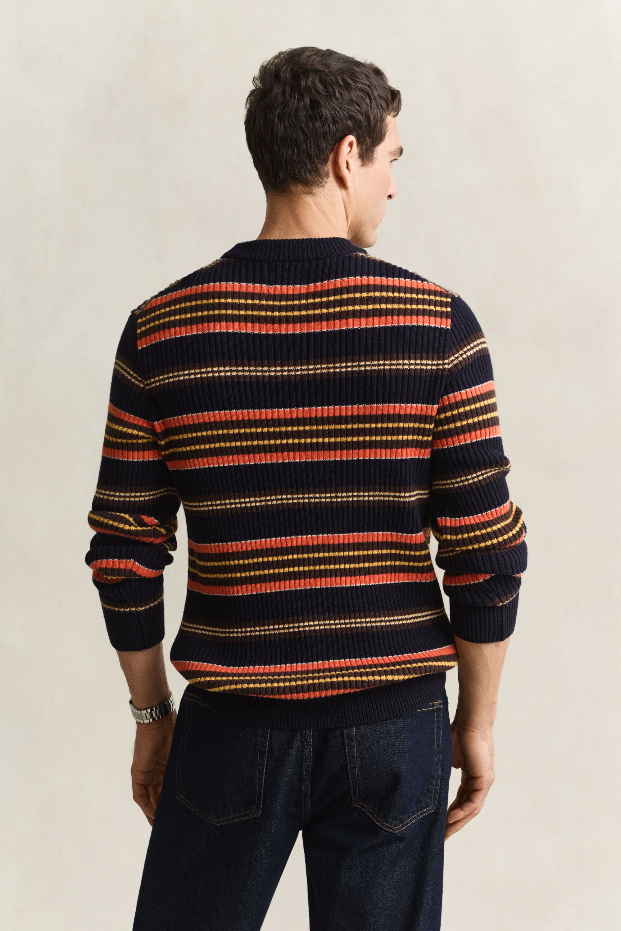 Gerippter Pullover mit Streifen