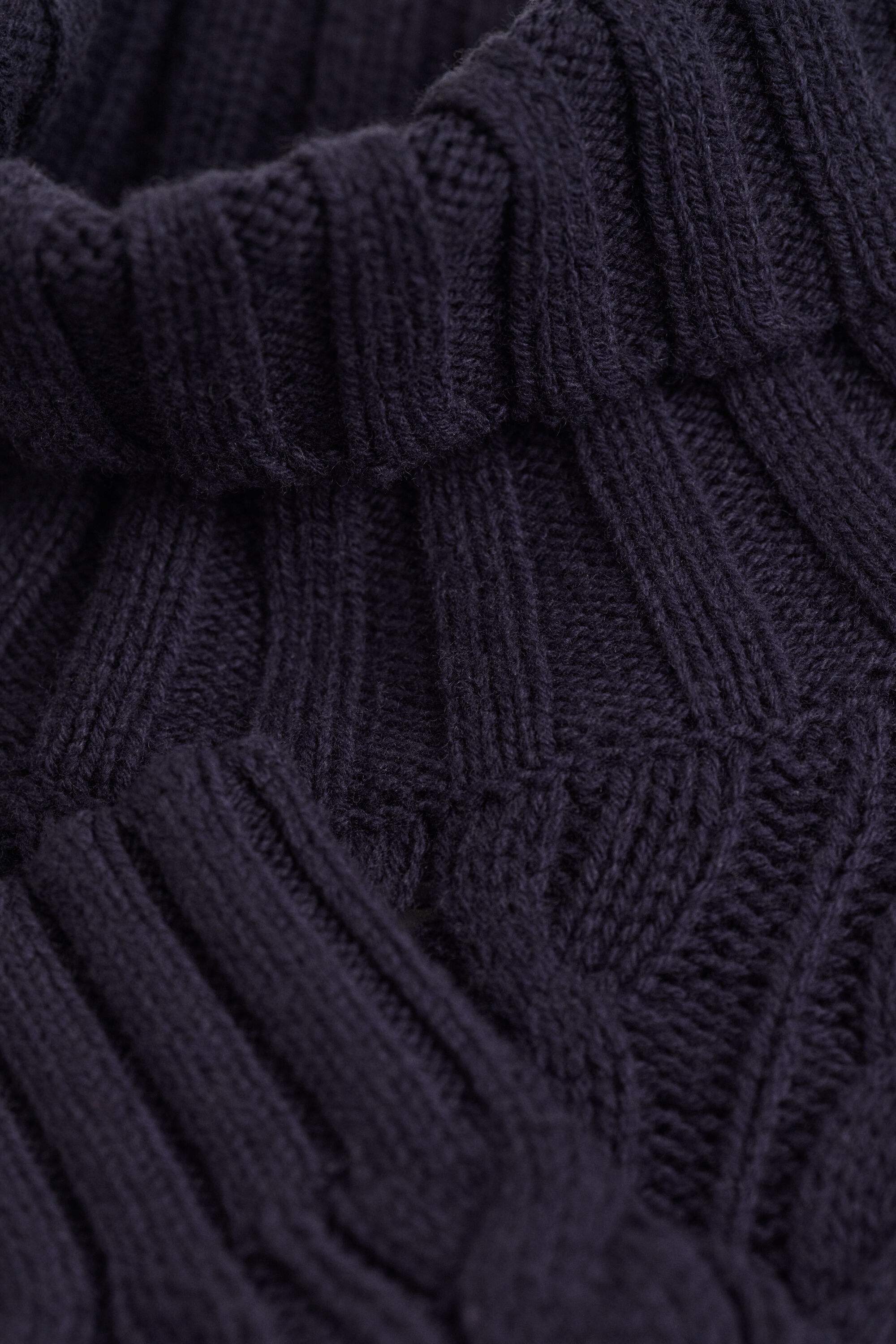 Rollkragenpullover aus Wollgemisch