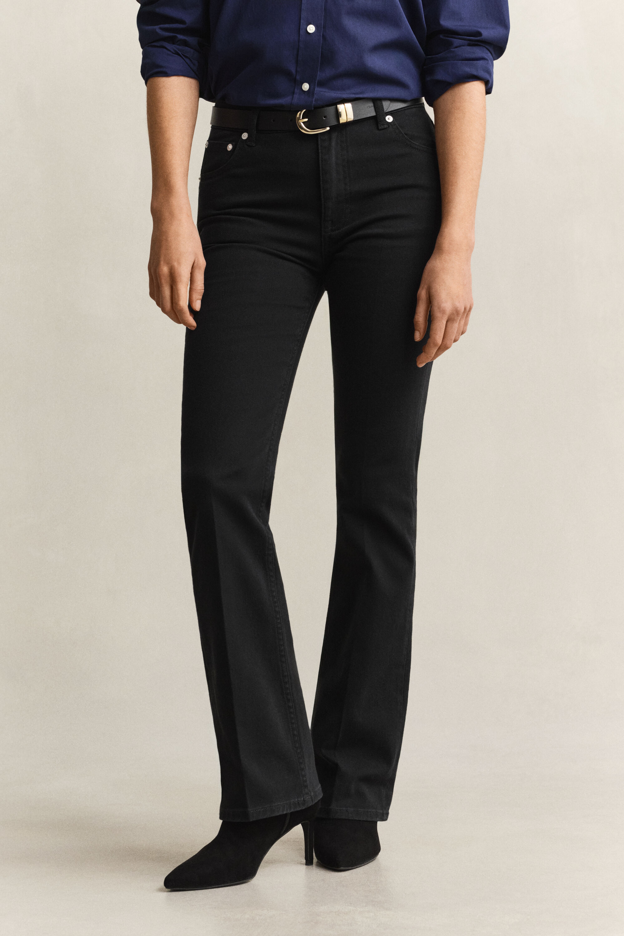 Ausgestellte Slim Fit Stretch-Jeans