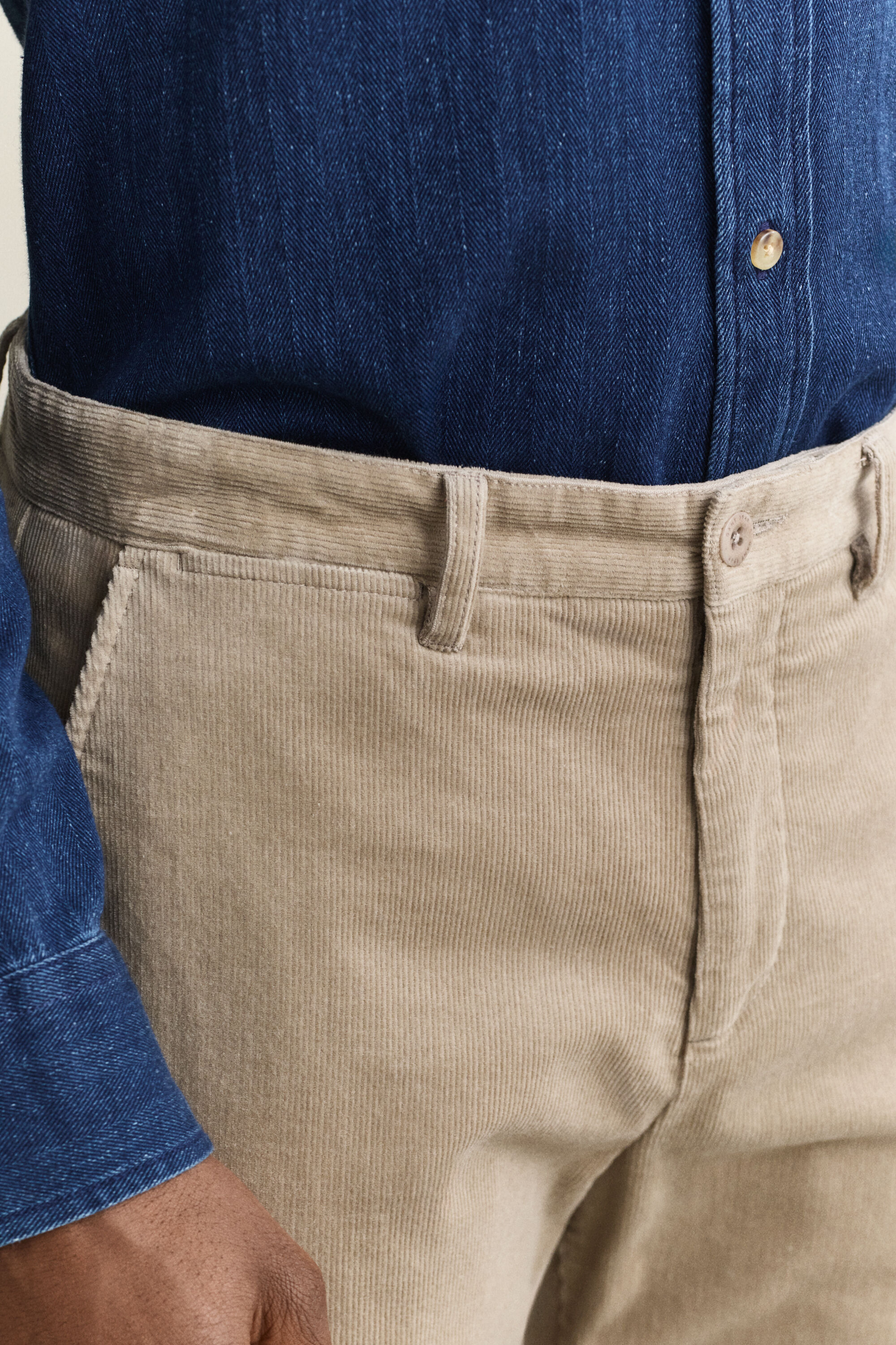 Regular Fit Cord Chinohose