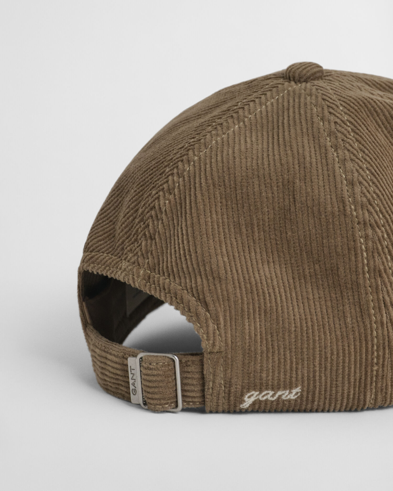 G Badge Cord Cap