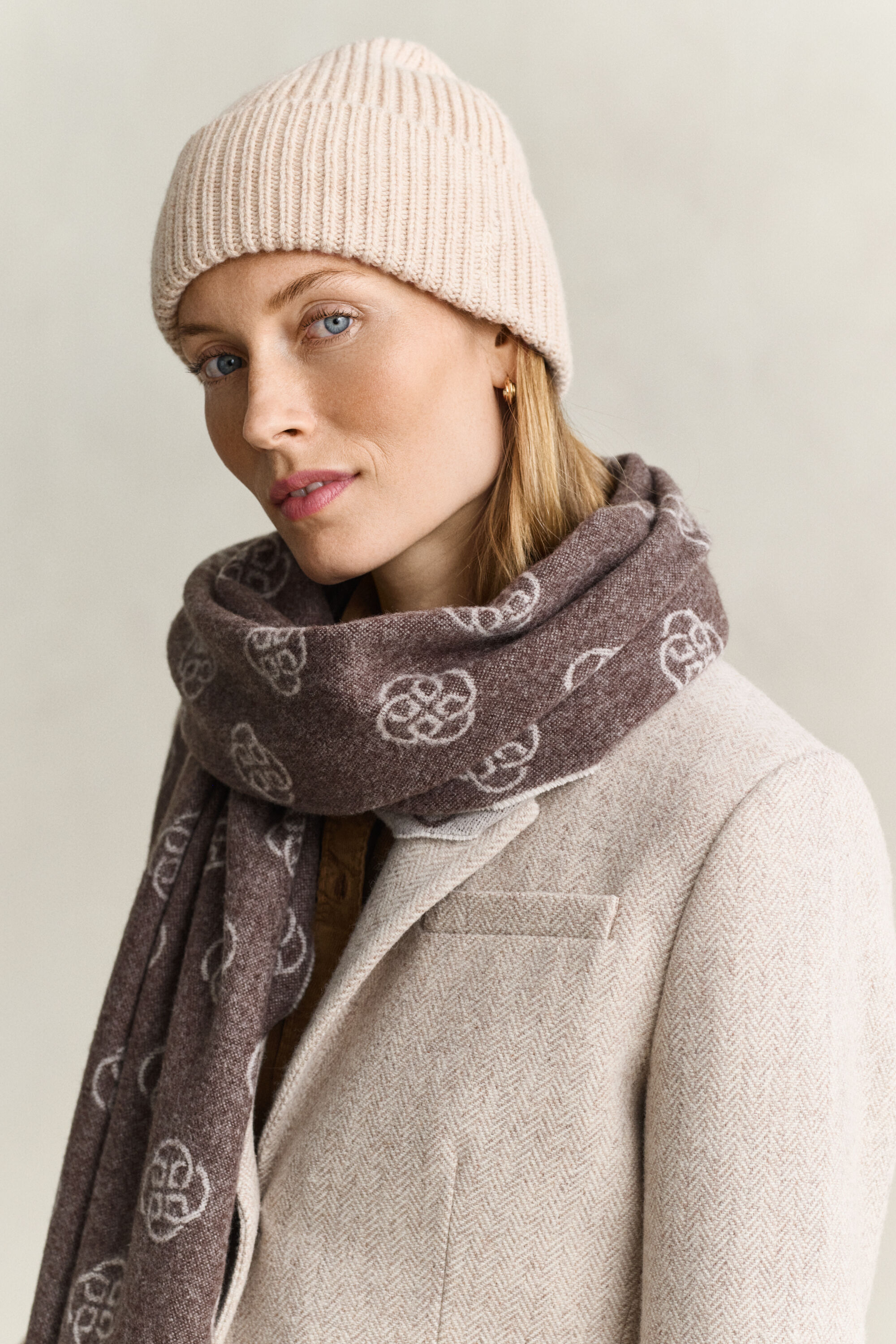 Gerippte Beanie aus Woll-Kaschmir-Mix