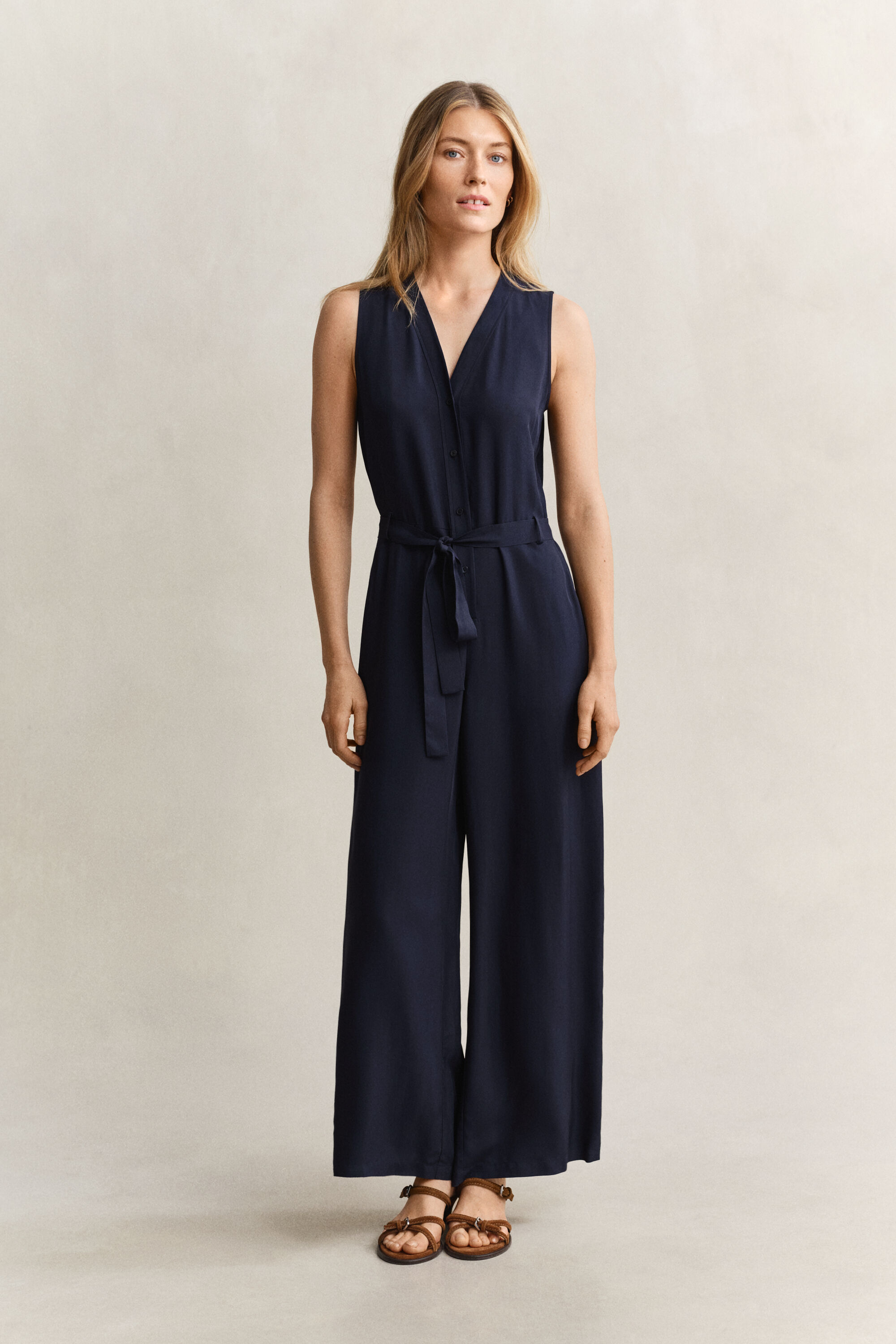 Twill Jumpsuit mit Gürtel