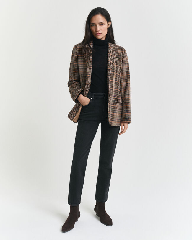 Verk&uuml;rzte Slim Fit Jeans in Schwarz