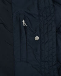 Gesteppter Mantel mit Cordbesatz