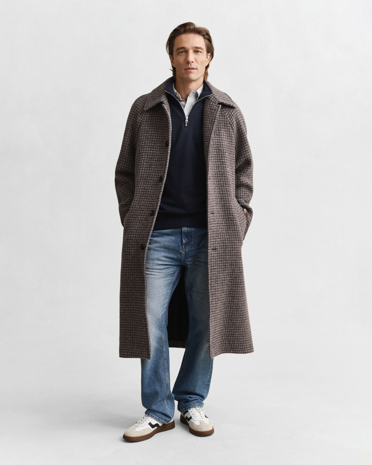 Shield Sweatshirt mit halblangem Rei&szlig;verschluss