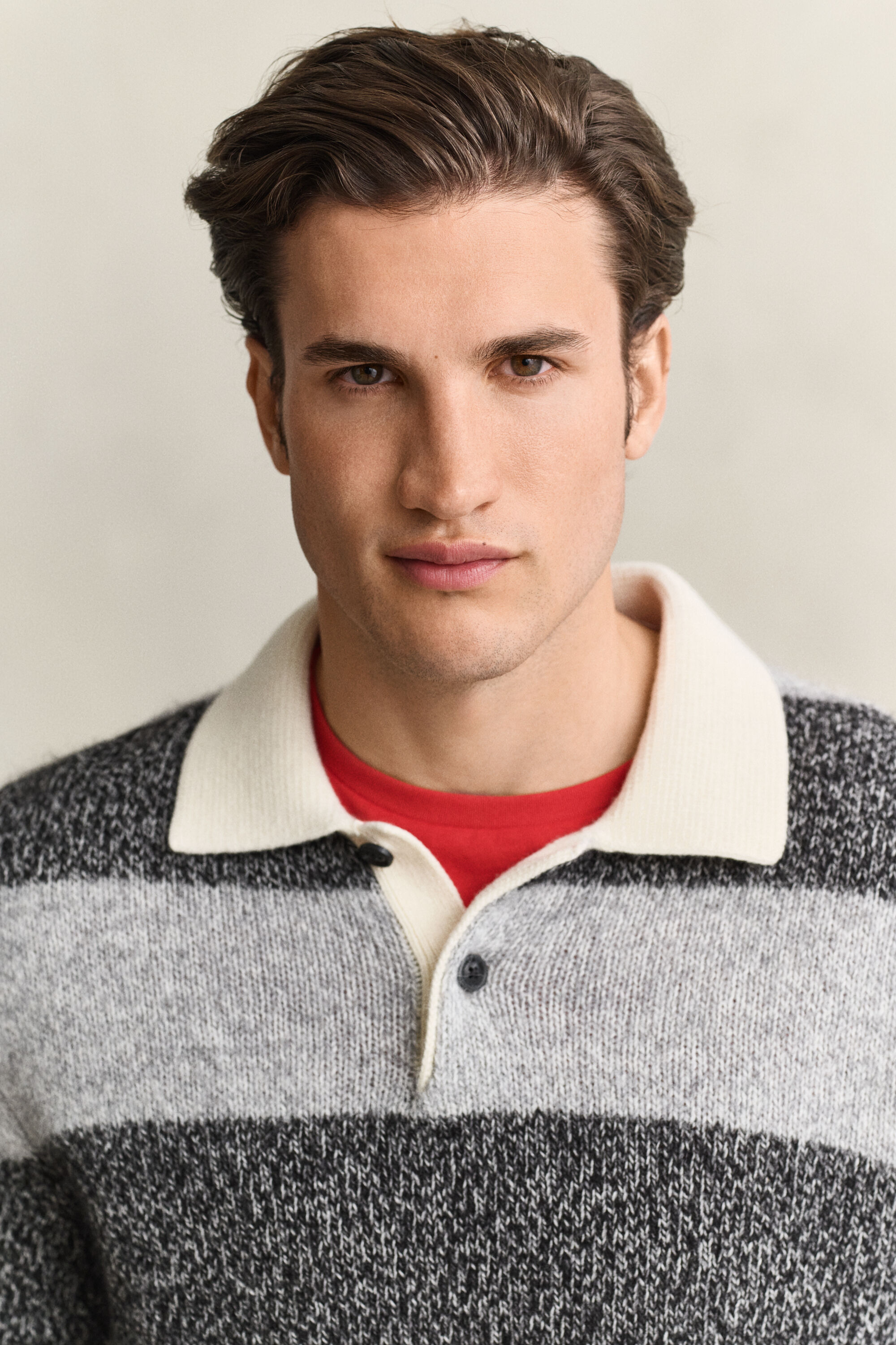 Gestreifter Polopullover aus Alpaka-Woll-Gemisch