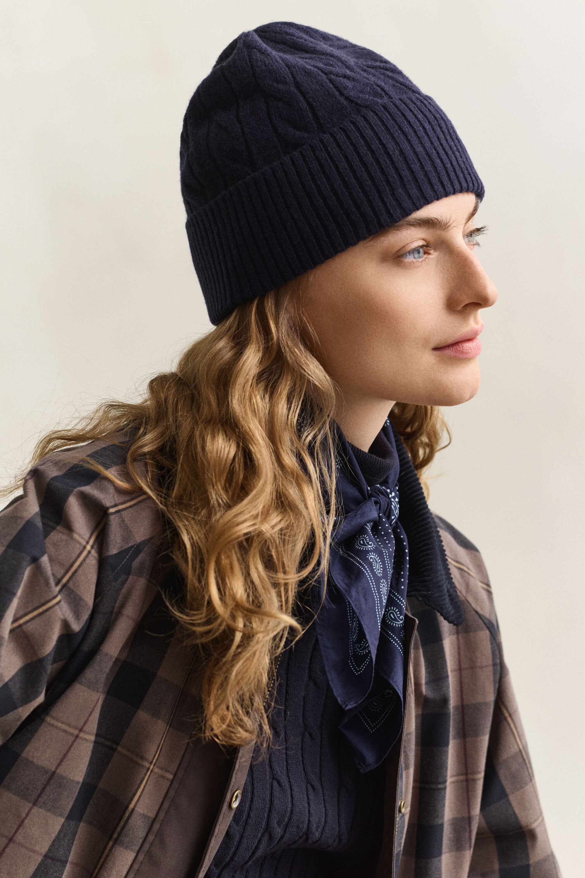 Zopfstrick-Beanie aus Wolle