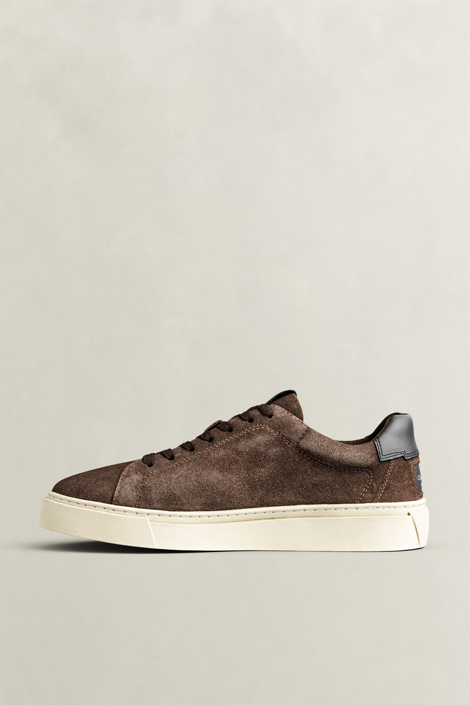 McJulien Sneaker aus Veloursleder