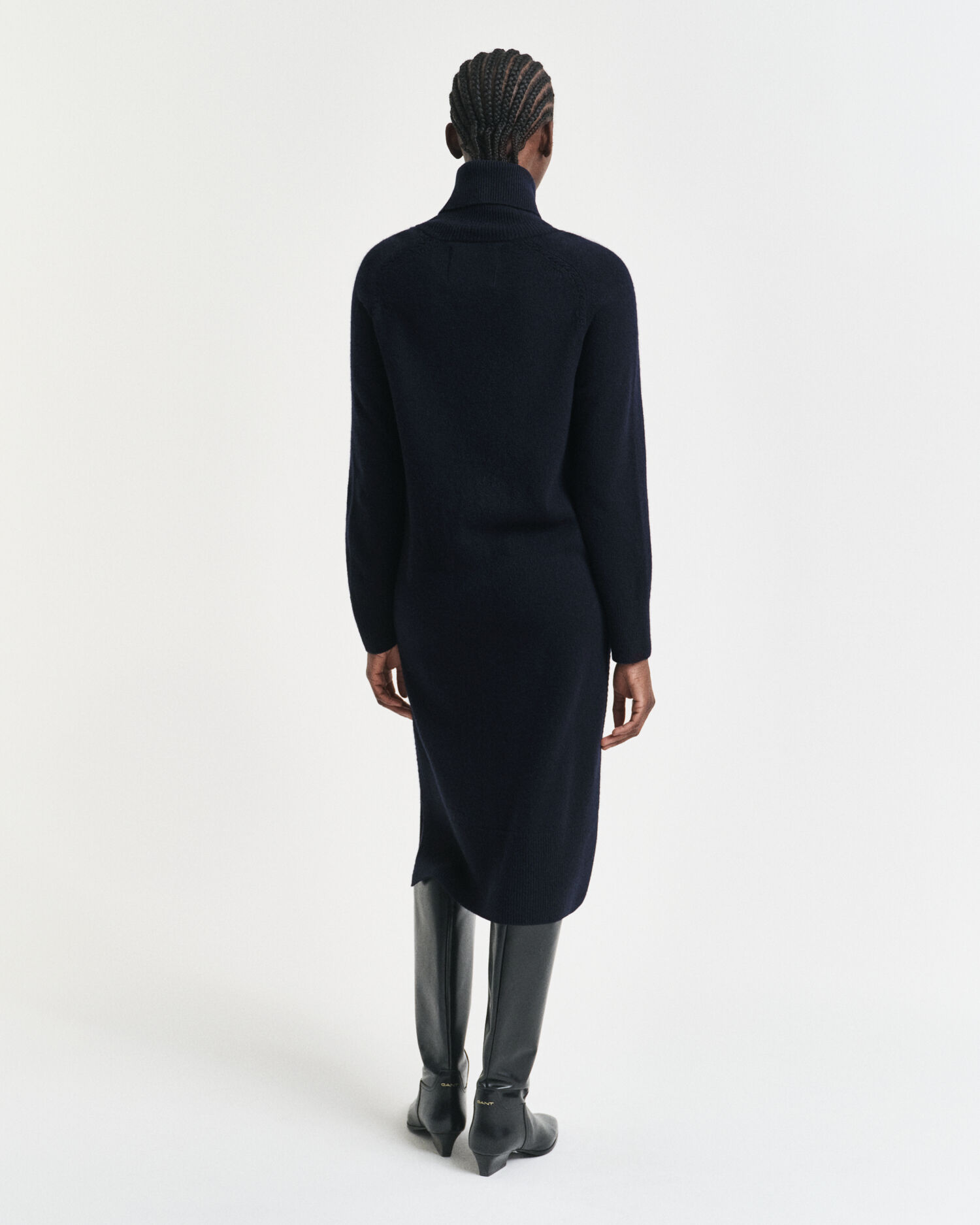 Rollkragenkleid mit Strickdetails