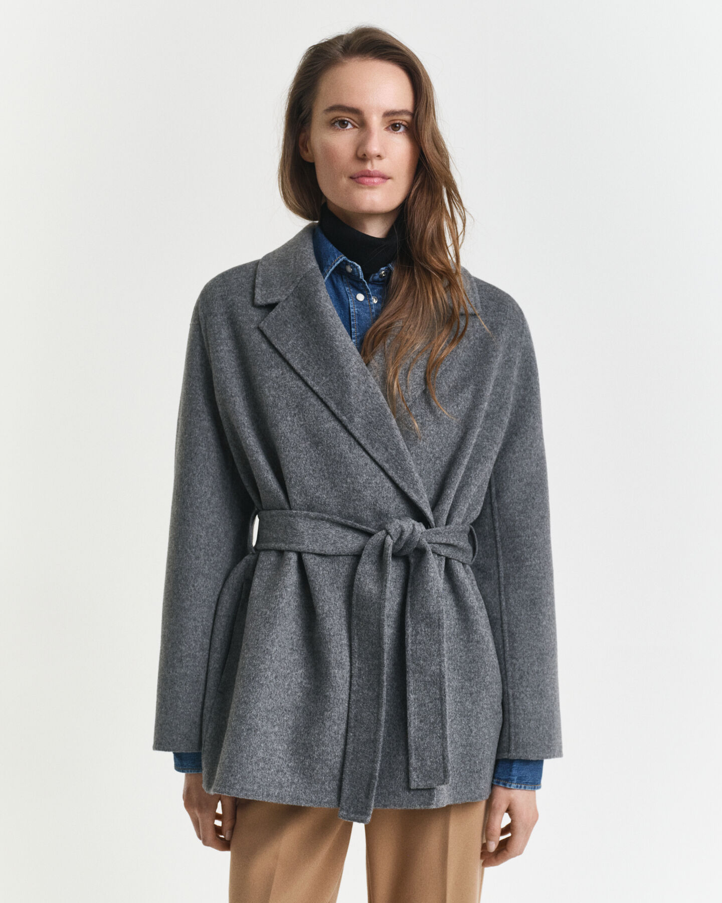 Handgen&auml;hte Jacke mit G&uuml;rtel