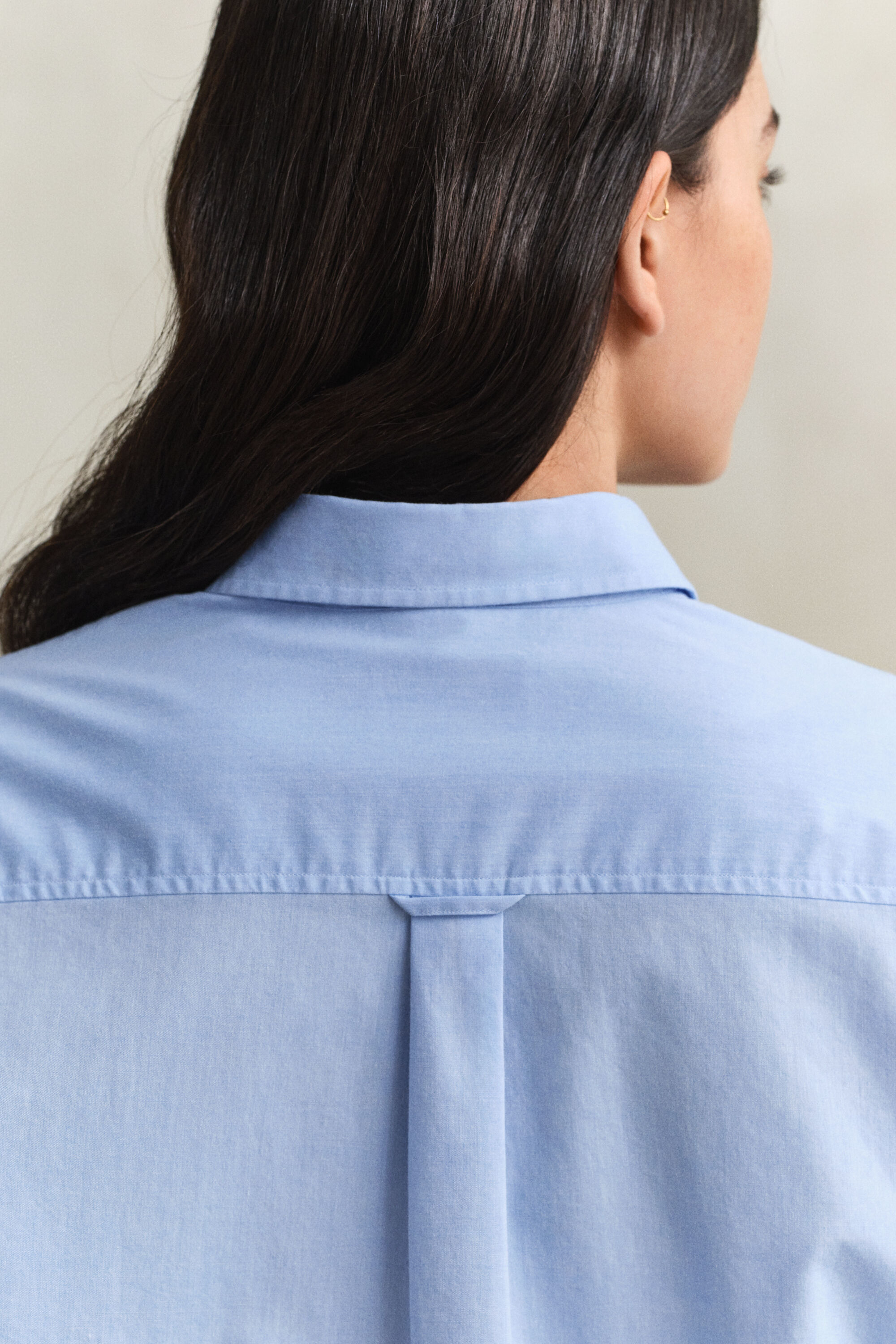 Baumwollbluse mit Umschlagmanschetten